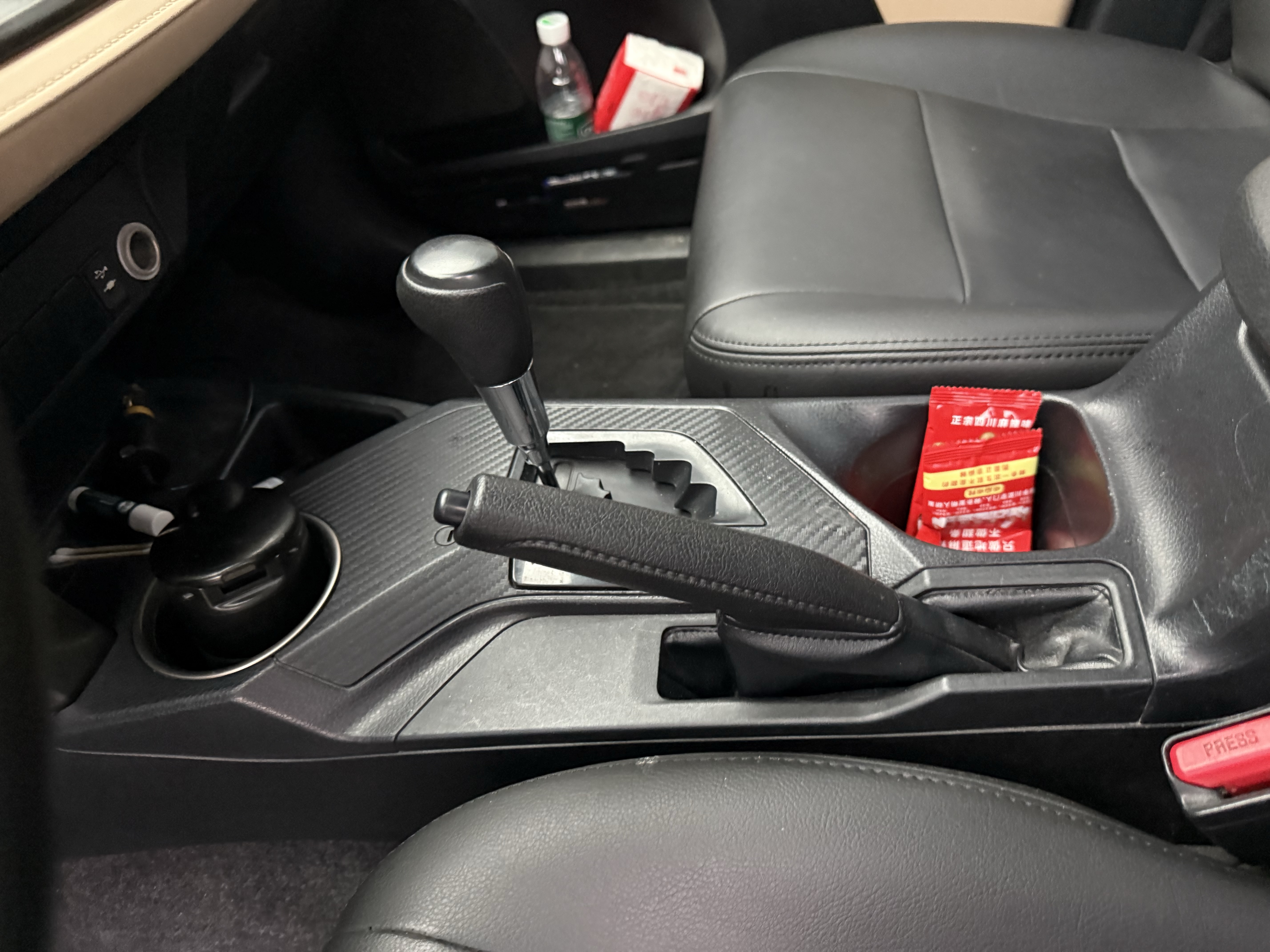 Toyota RAV4 2014 car image #17