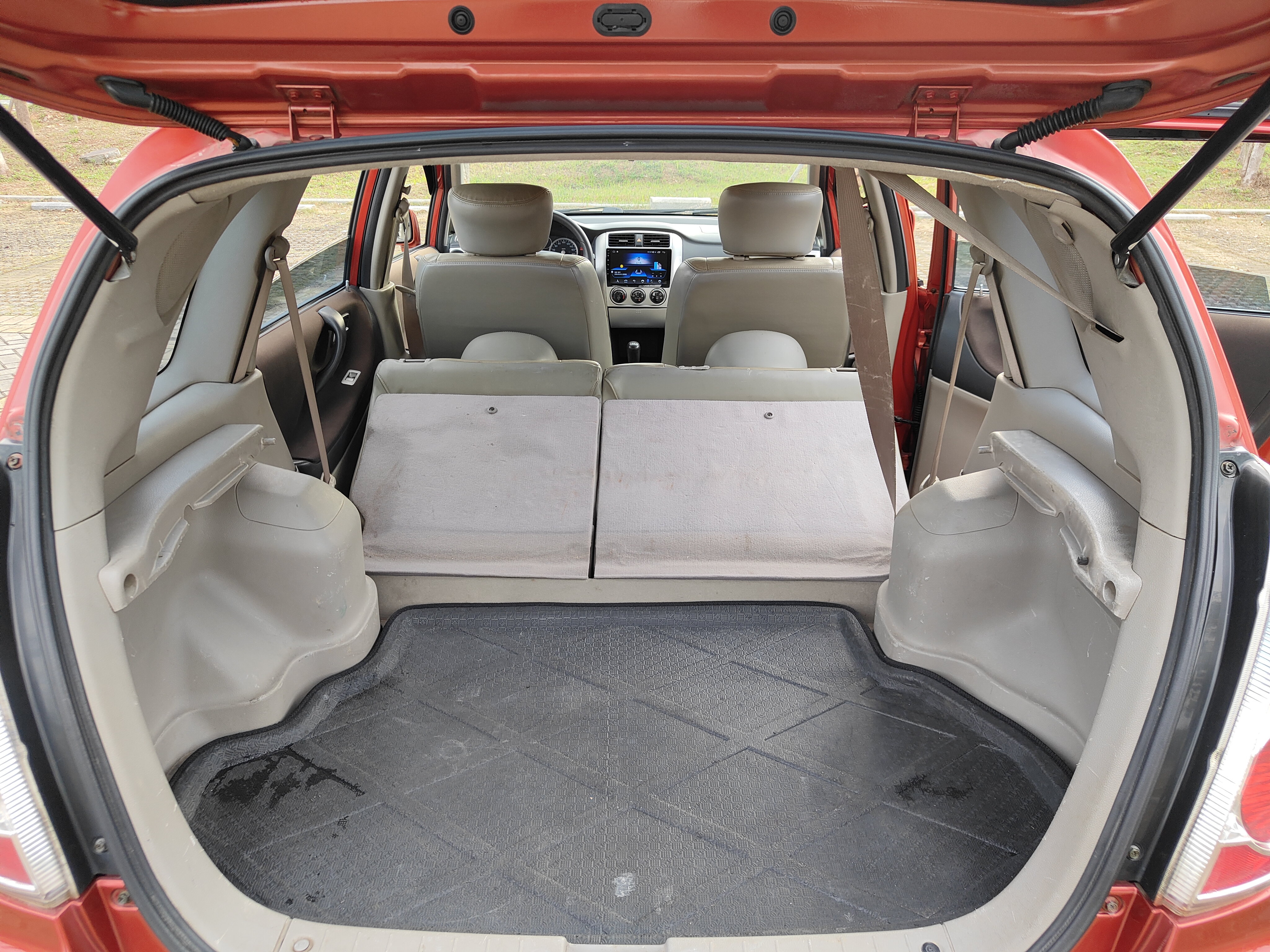 Suzuki Liana 2012 image de voiture #17