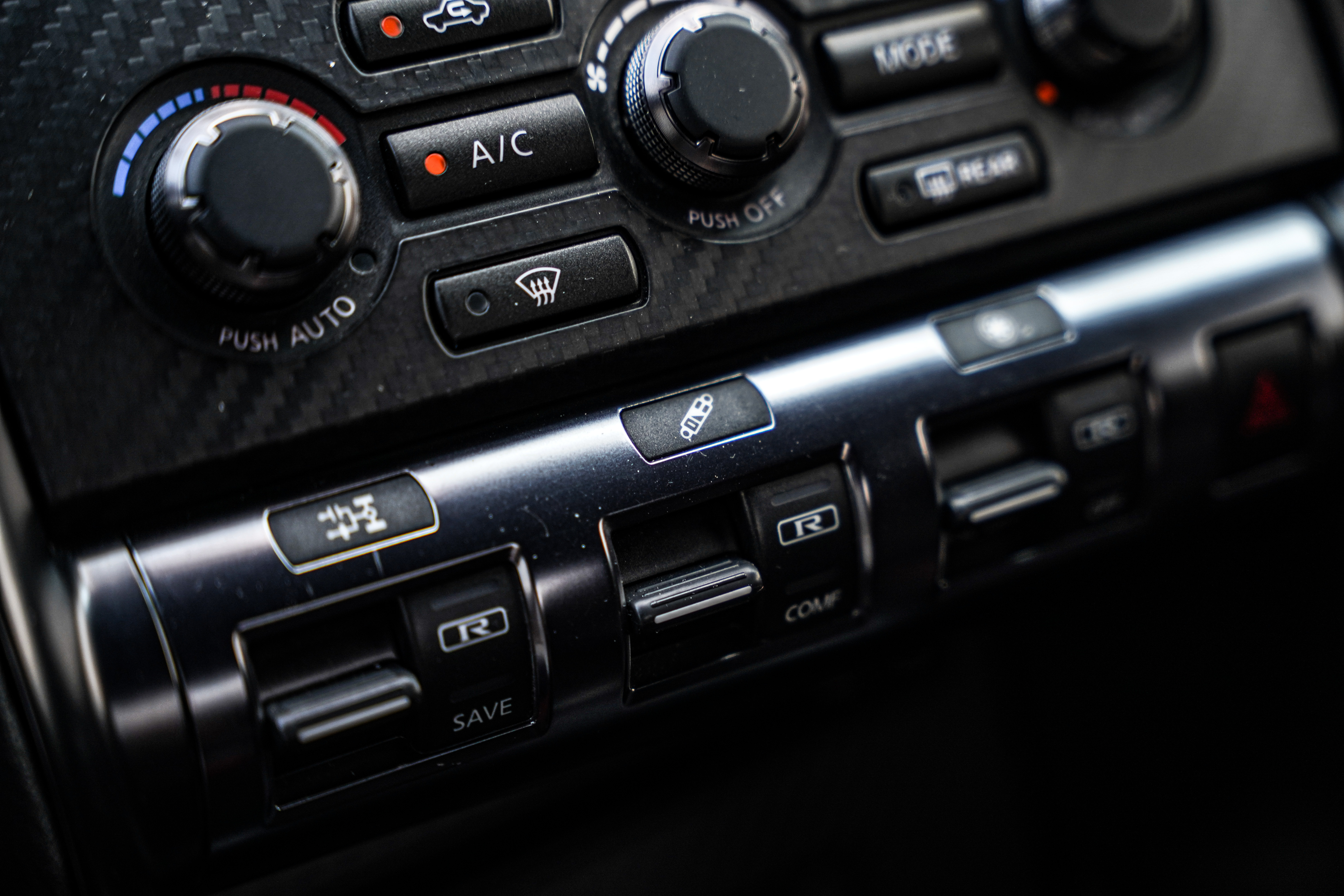 日产 日产GT-R 2012 汽车图片 #17