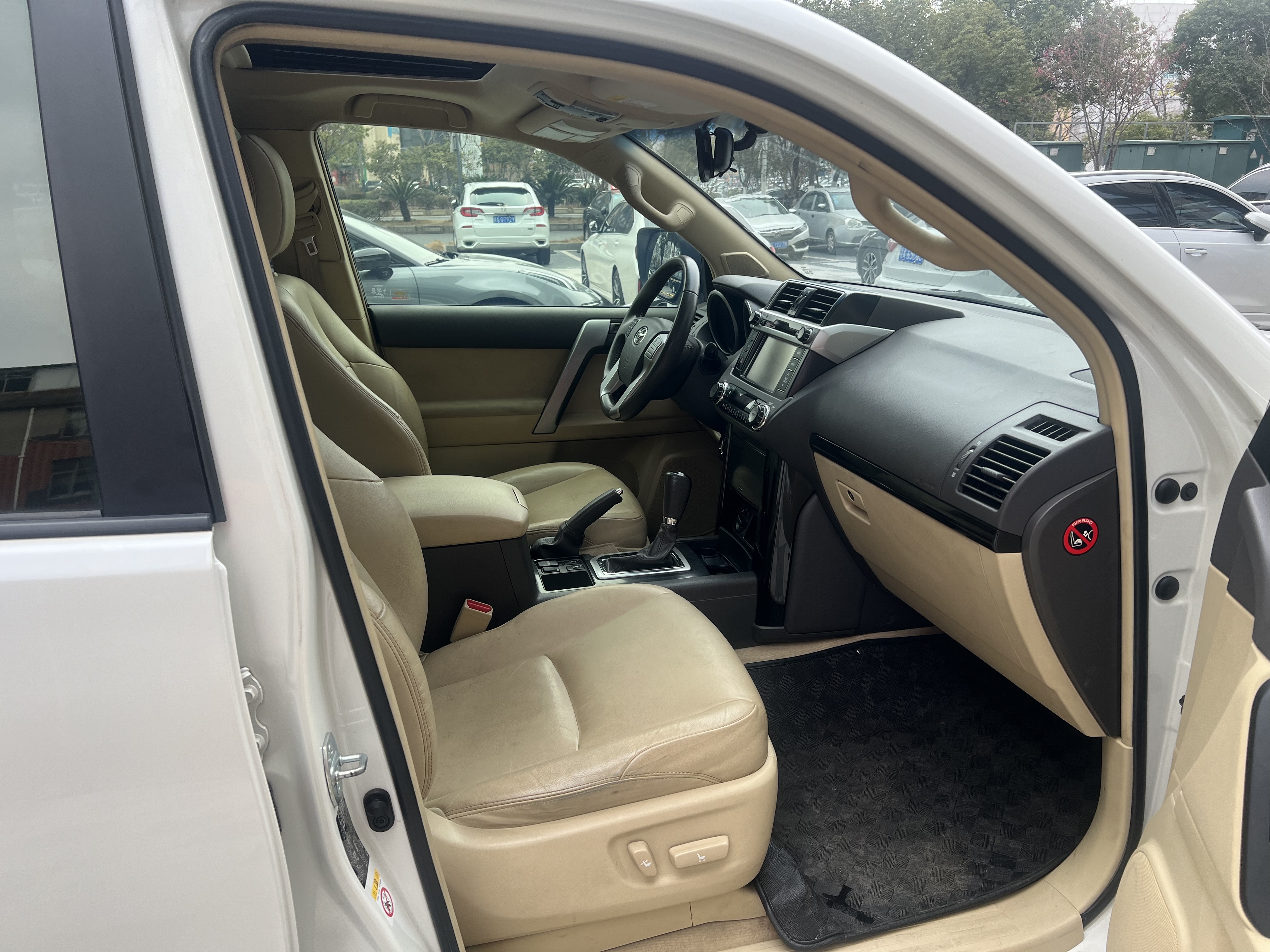 Toyota Prado (Imported) 2014 #17 Toyota Prado (Imported) 2014 image de voiture #17