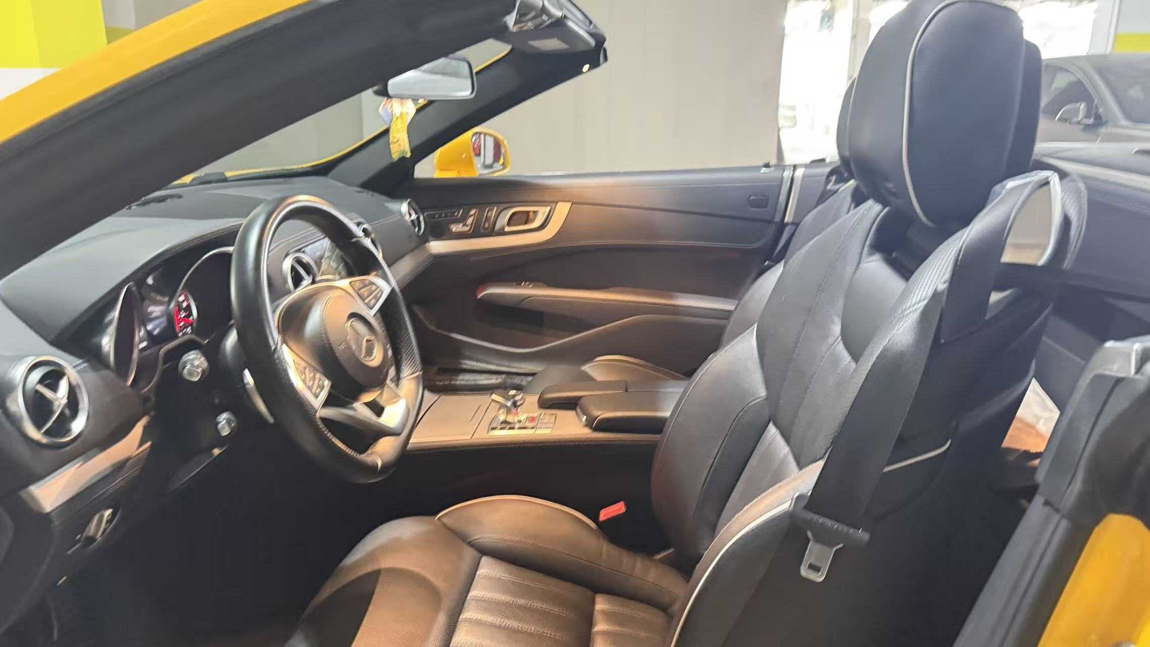 Mercedes-Benz SL Class 2017 car image #17