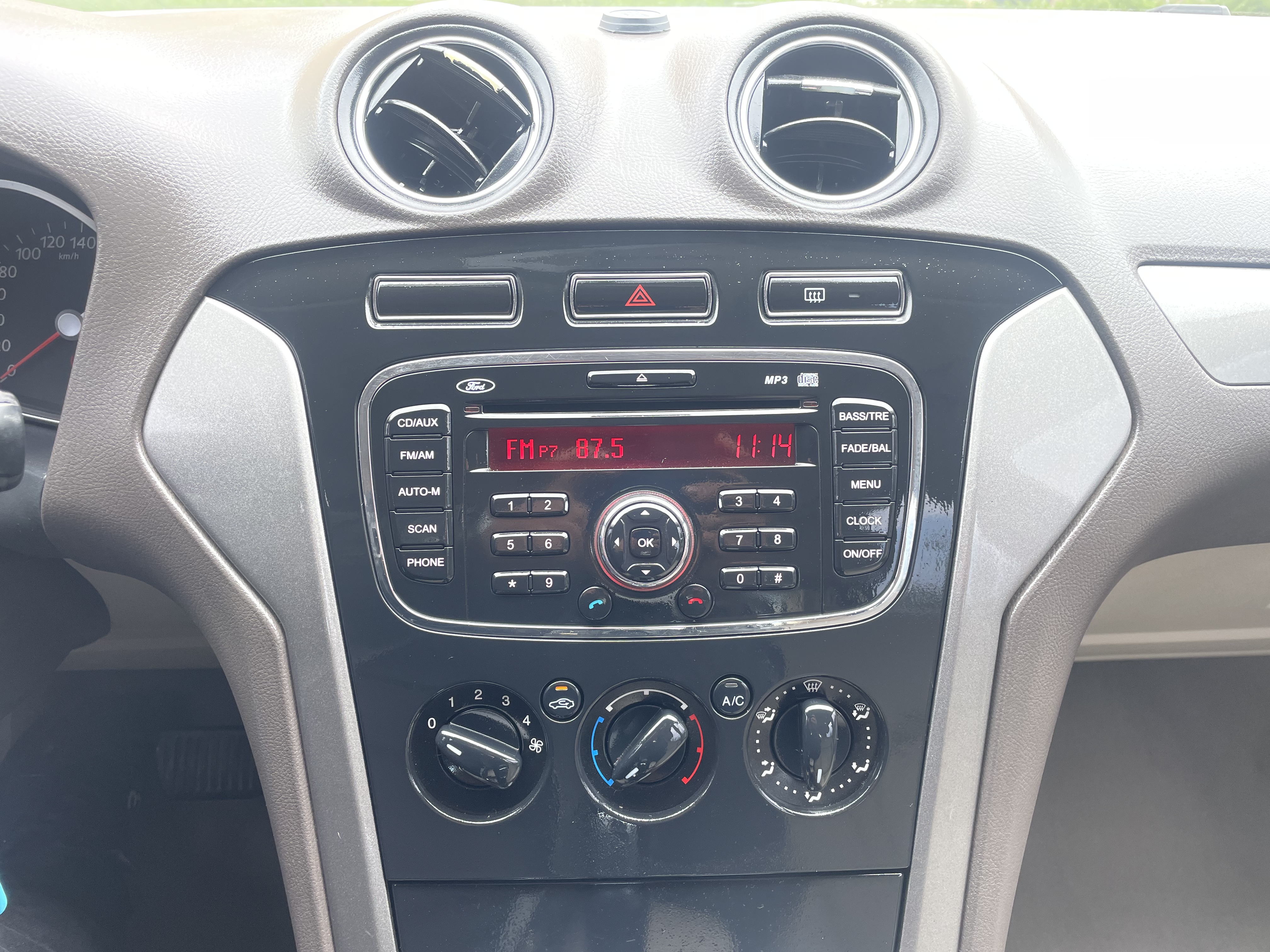 Ford Mondeo-Zhisheng 2012 image de voiture #17