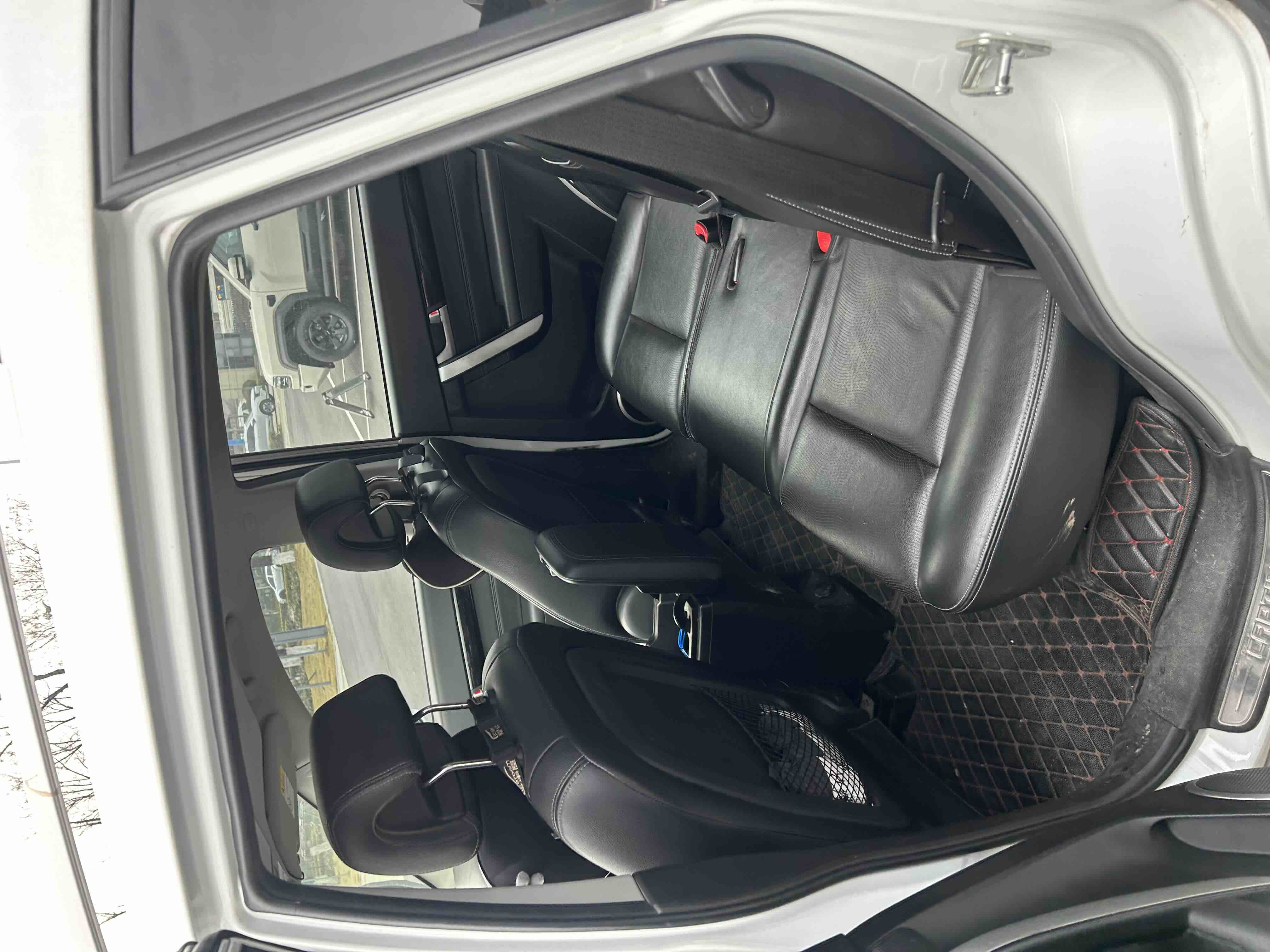 Chevrolet Captiva 2016 car image #17