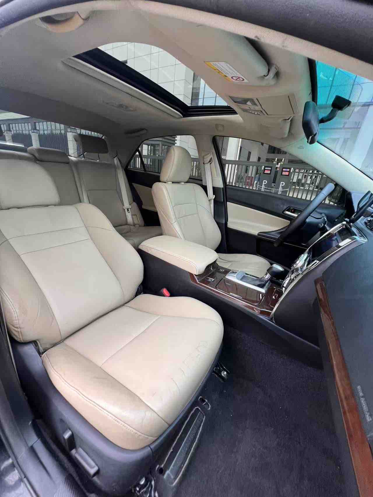 Toyota Reiz 2014 صورة سيارة #17