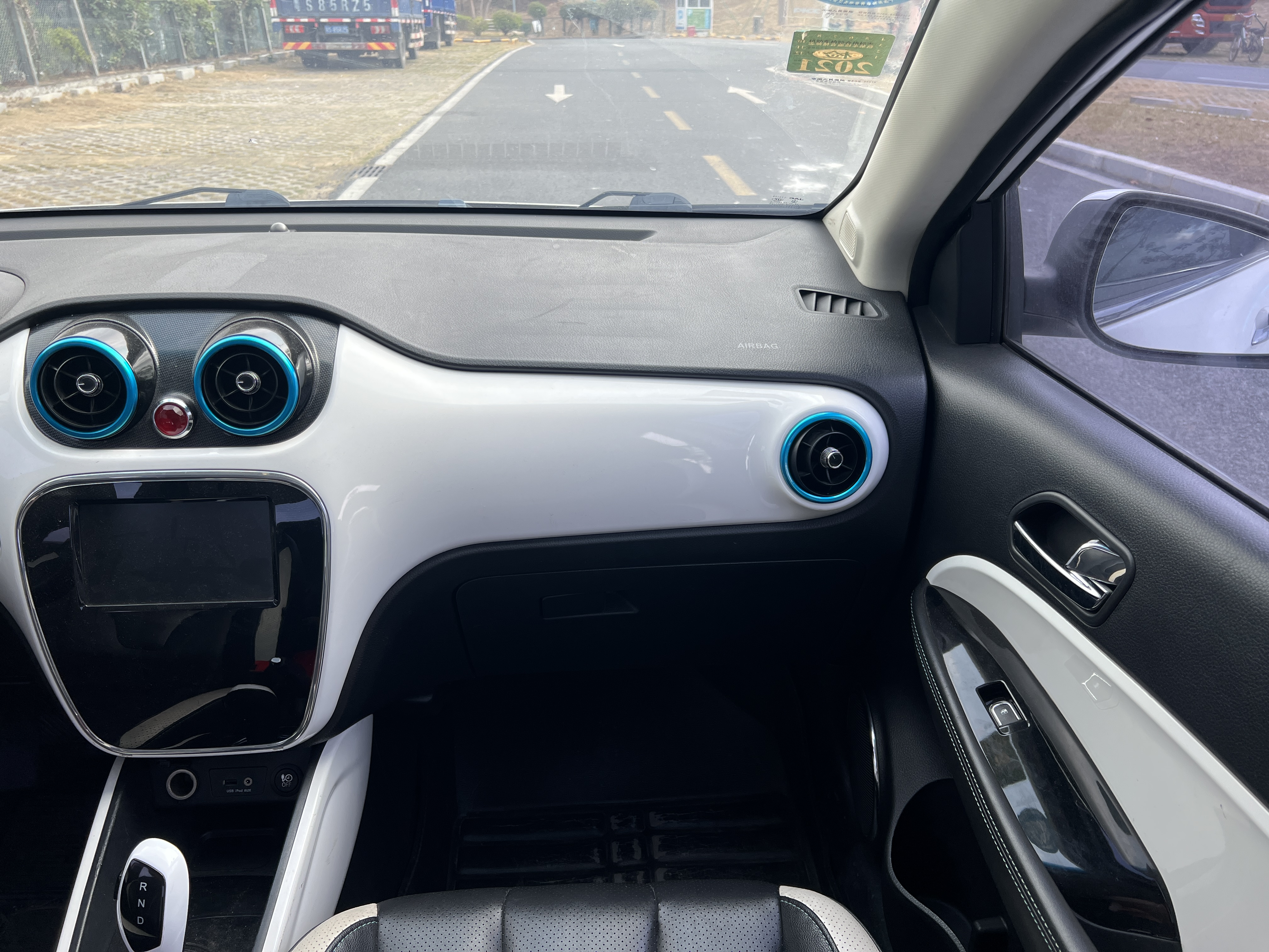 JAC 2017 imagem de carro #17