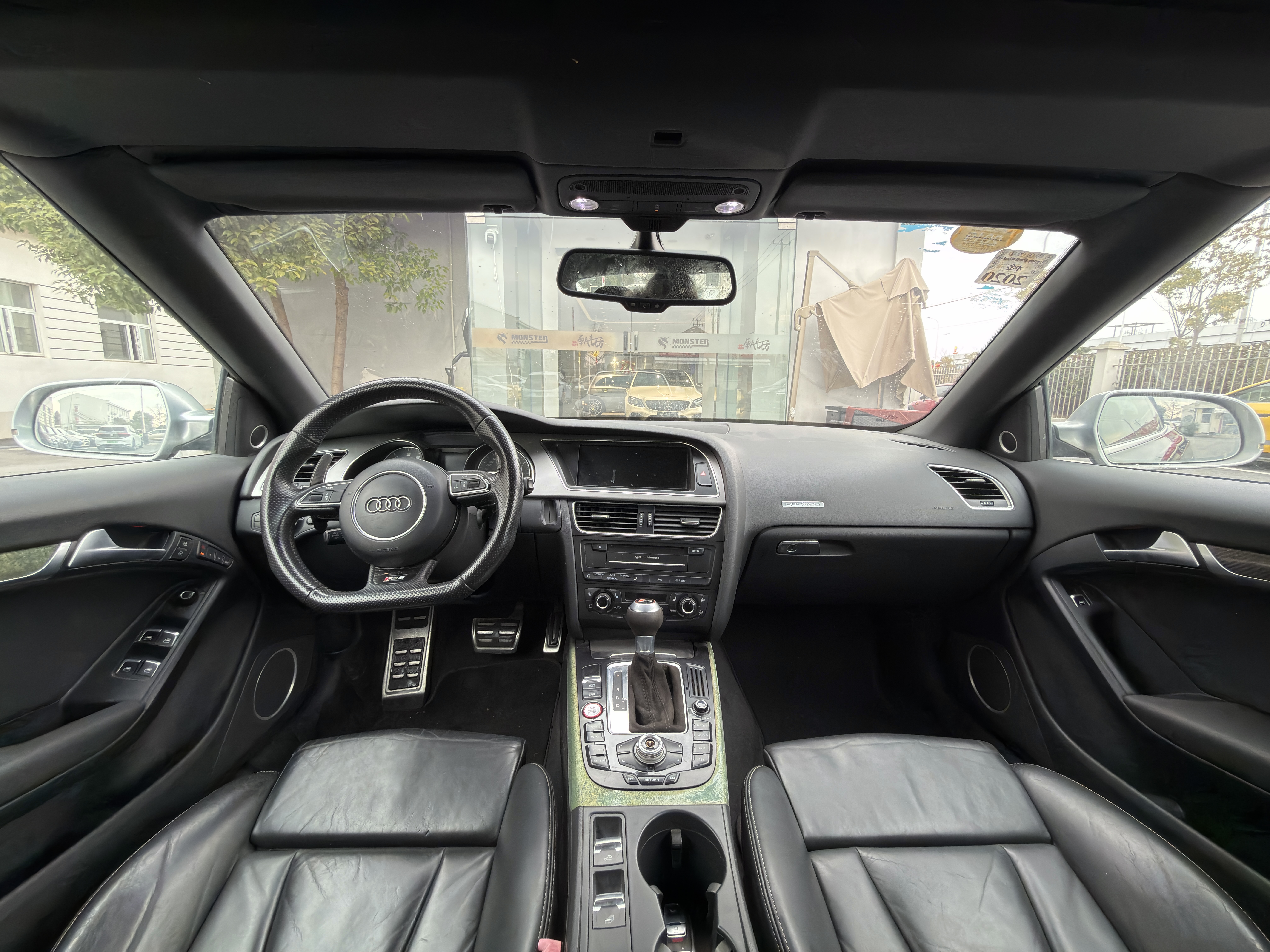 Audi S5 2010 صورة سيارة #17