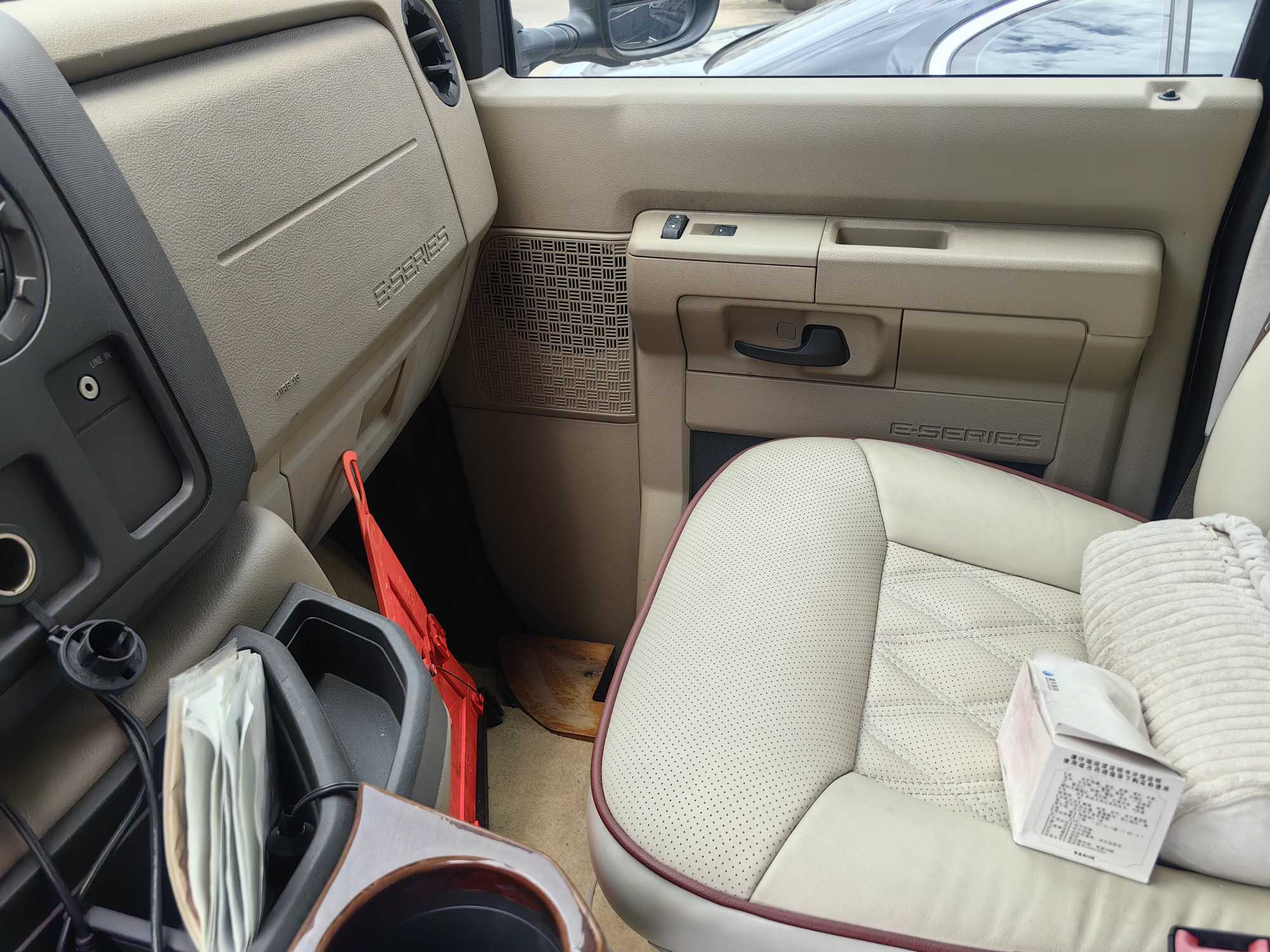 Ford E350 2009 #17 Ford E350 2009 car image #17