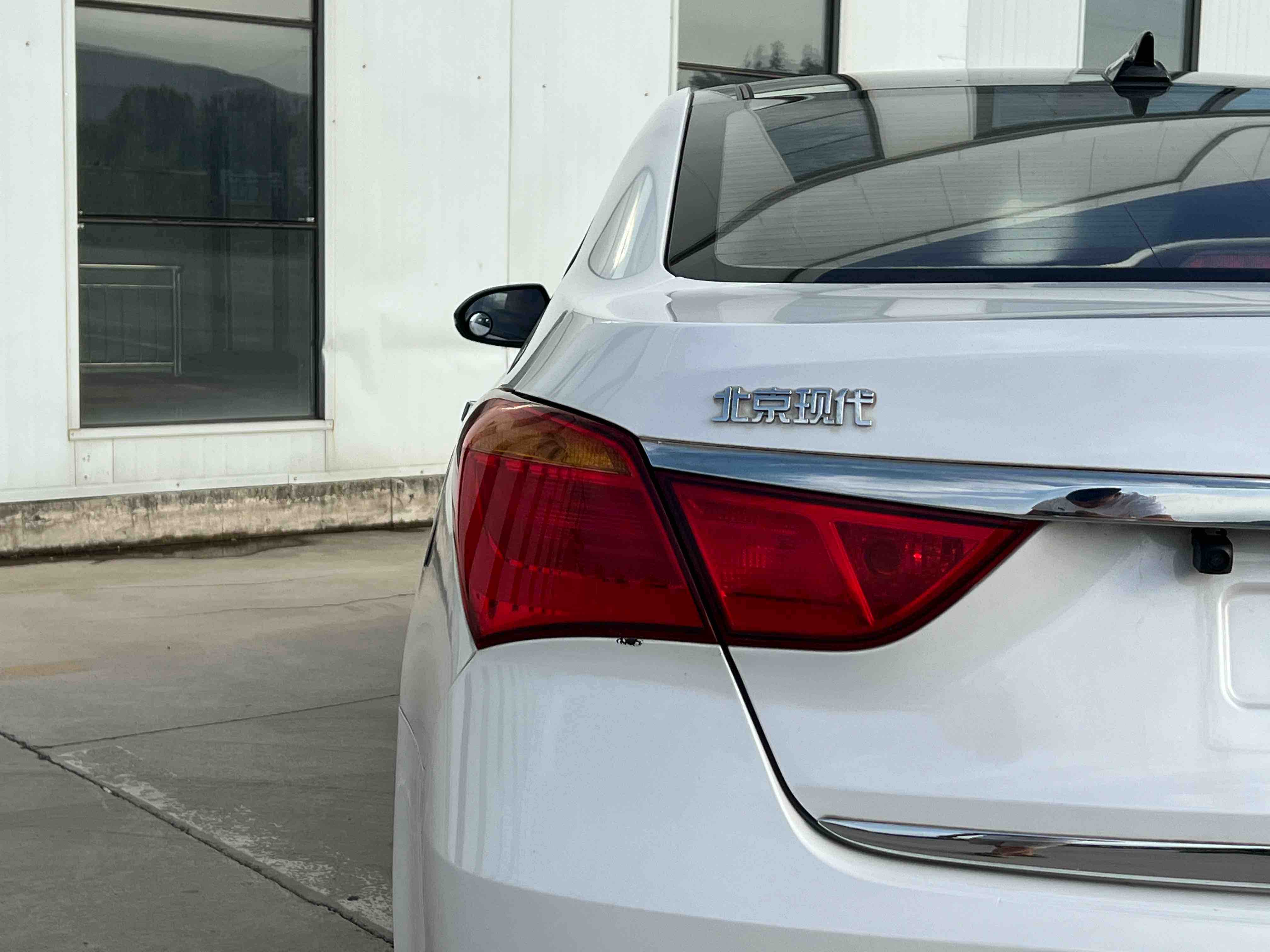 Hyundai Mistra 2016 car image #17