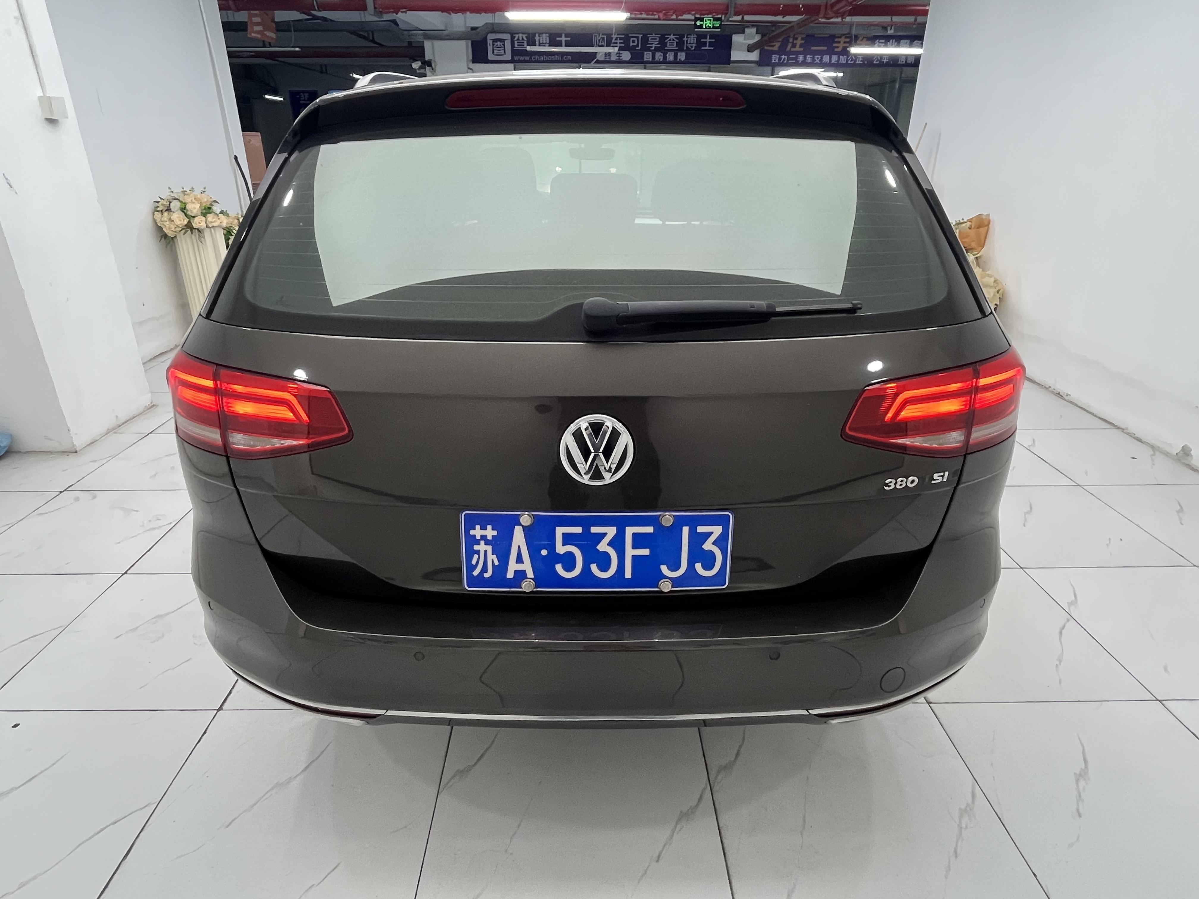 Volkswagen Passat Variant 2017 immagine di auto #17