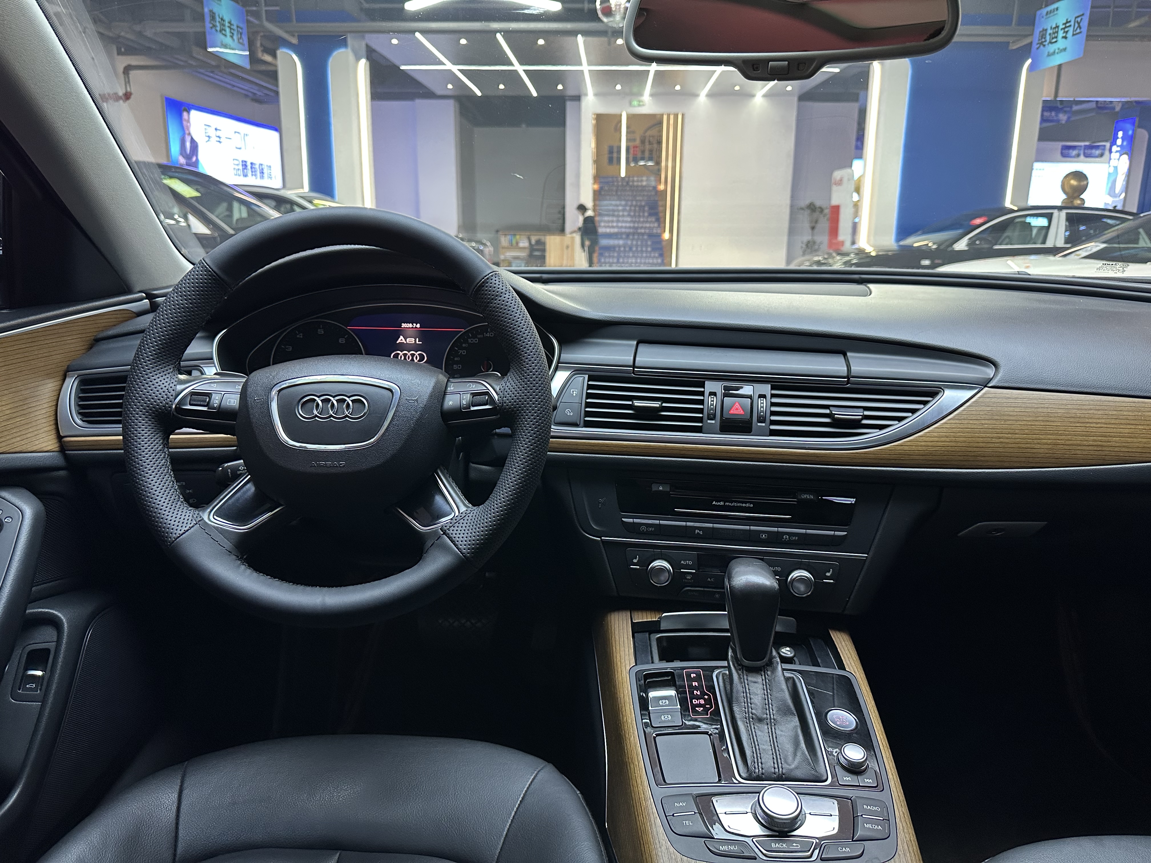 Audi A6L 2017 #17 Audi A6L 2017 car image #17