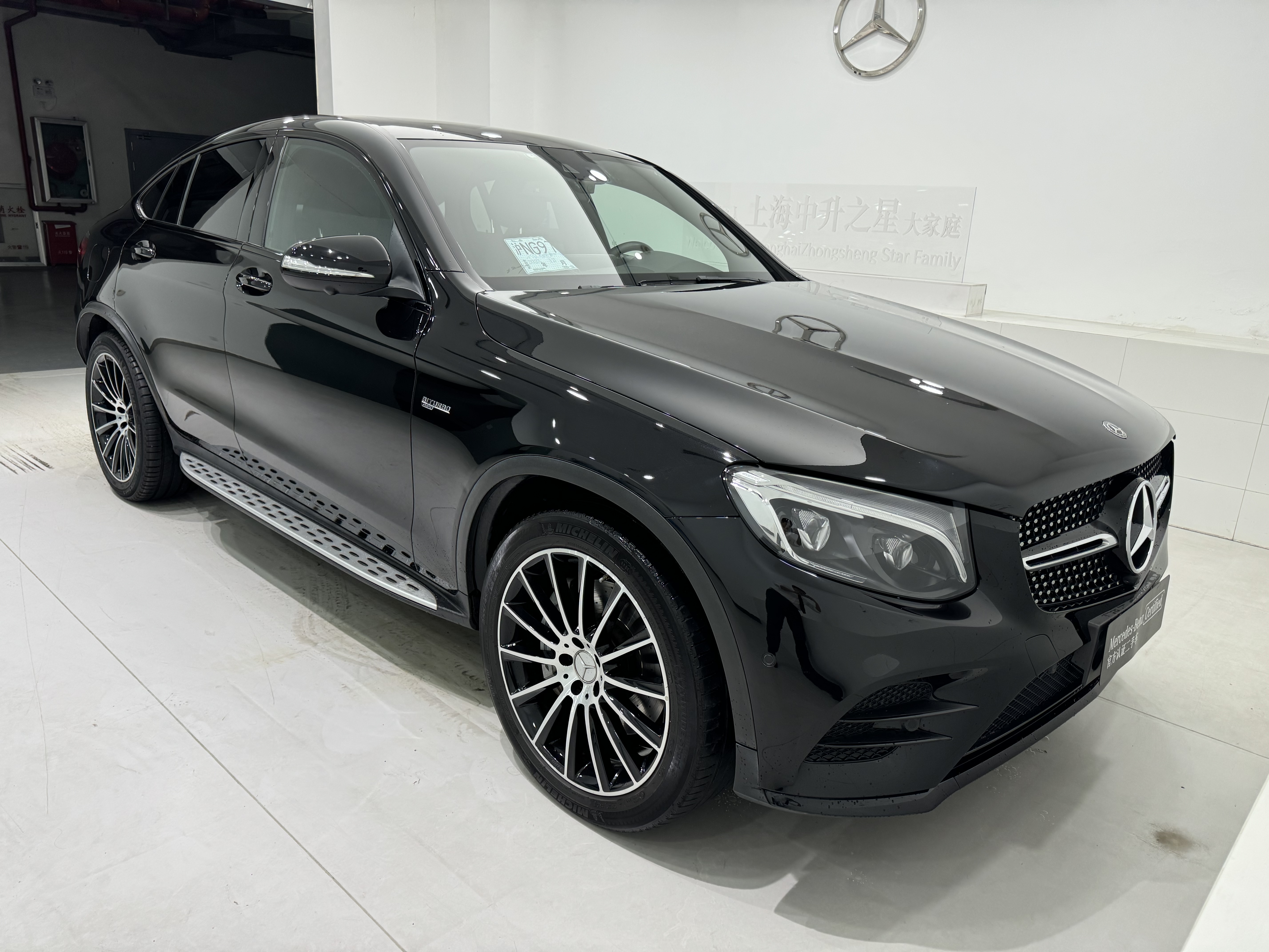 Mercedes-Benz GLC Coupe AMG 2018 изображение автомобиля #17