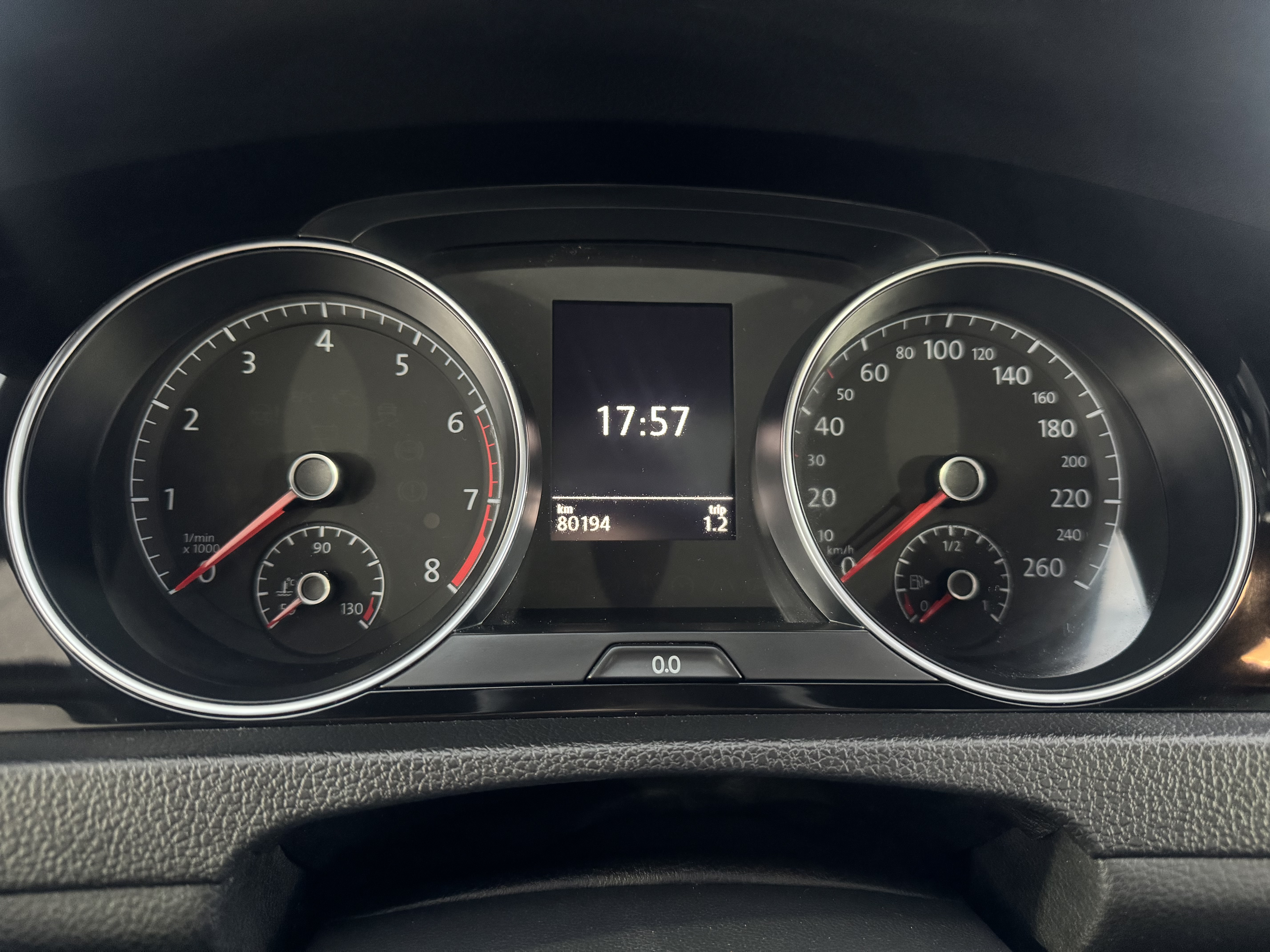 Volkswagen Golf 2018 car image #17