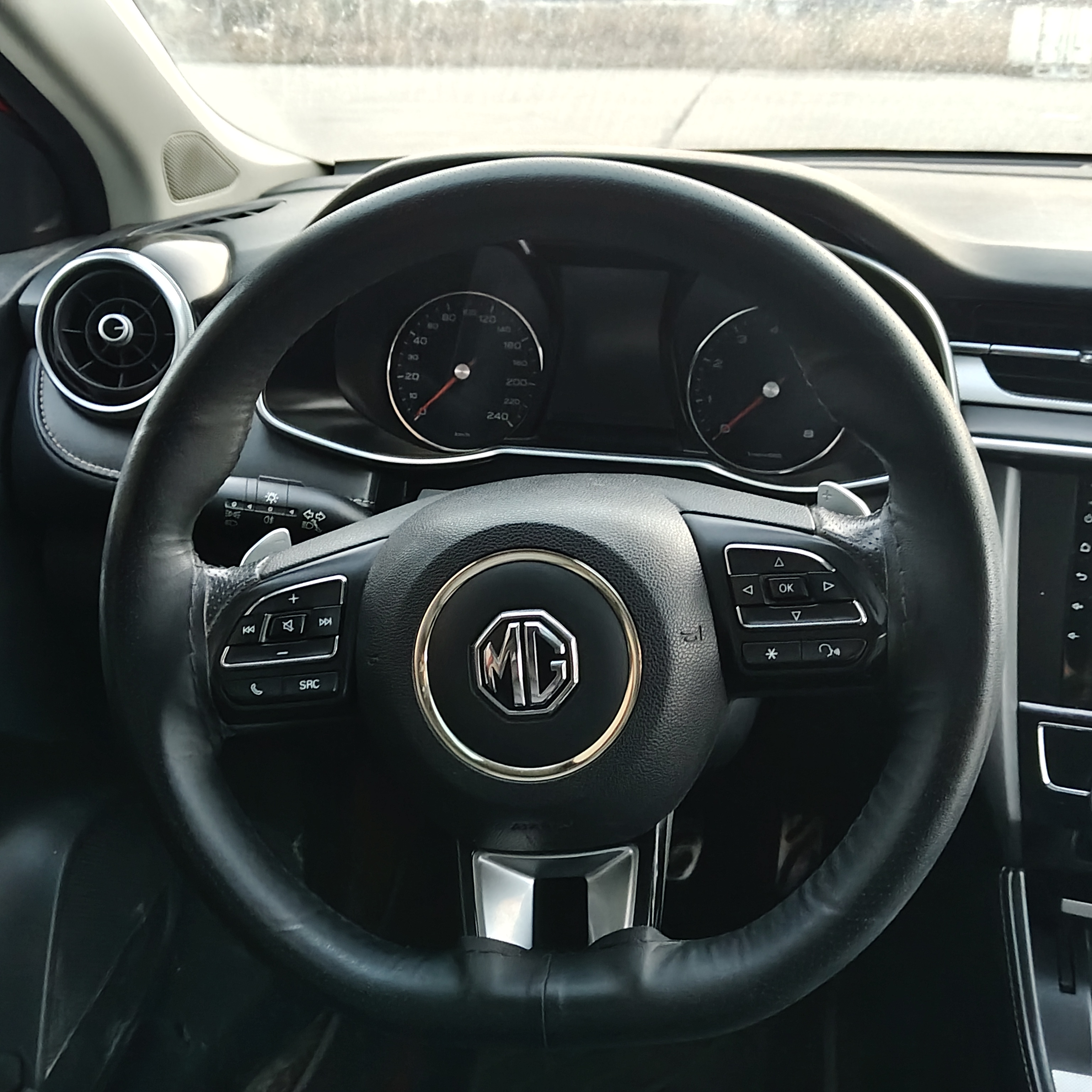 MG 6 2019 imagen de coche #17