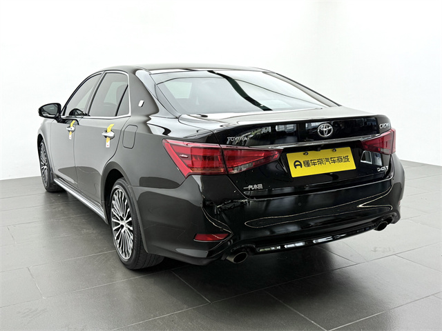 丰田 皇冠 2019 汽车图片 #17