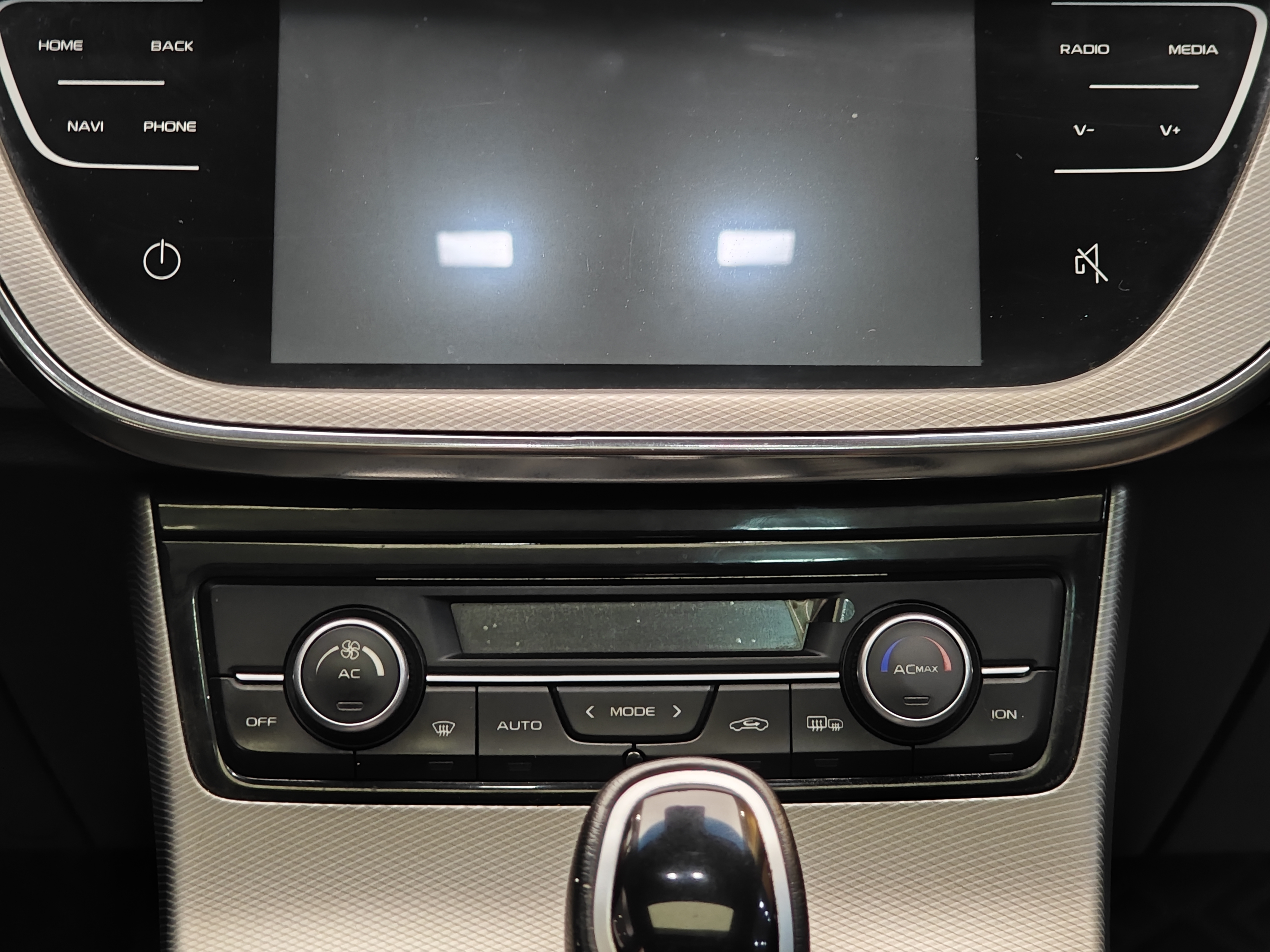 Emgrand GL 2018 immagine di auto #17