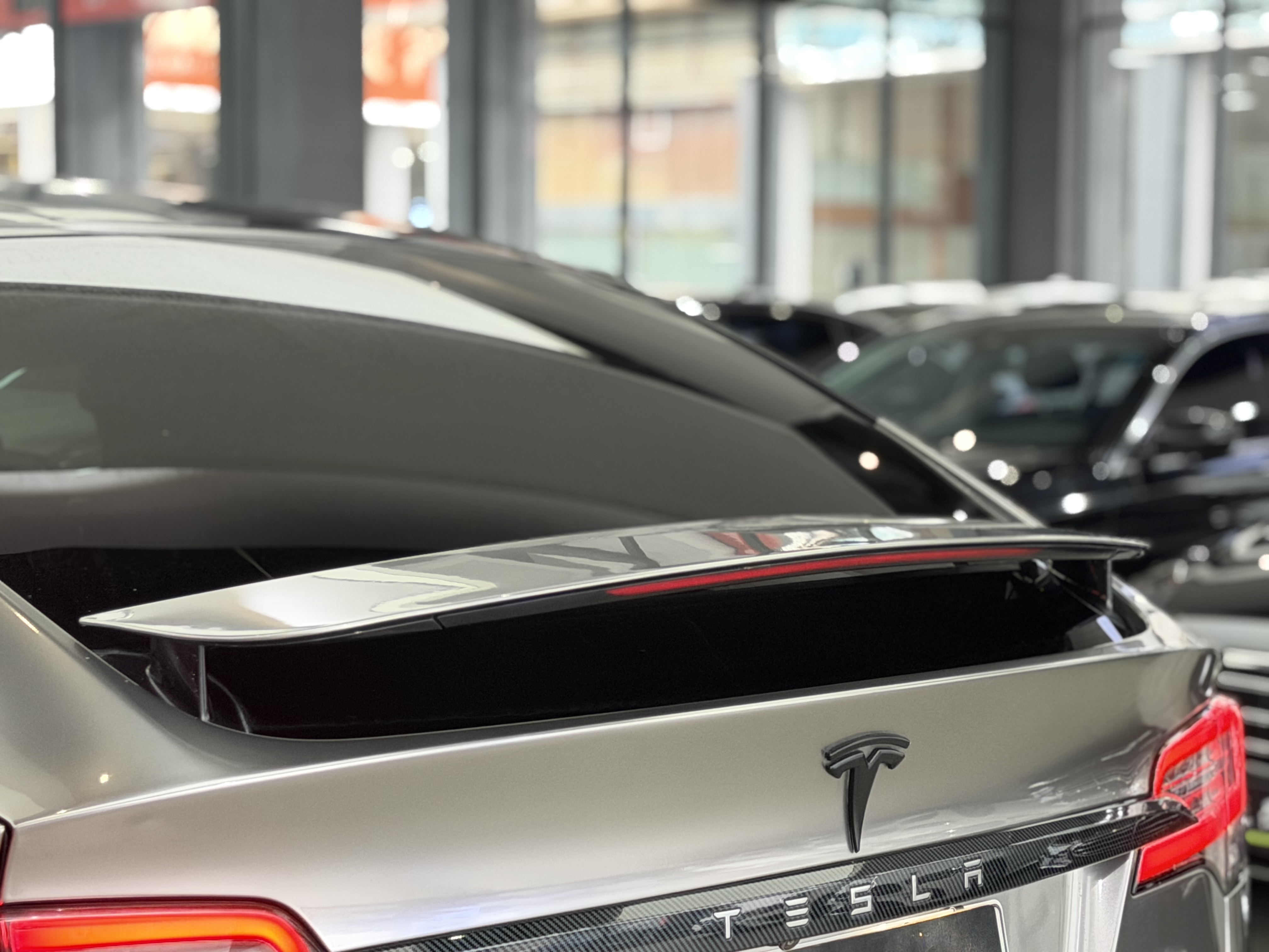 Tesla Model X 2019 #17 Tesla Model X 2019 car image #17