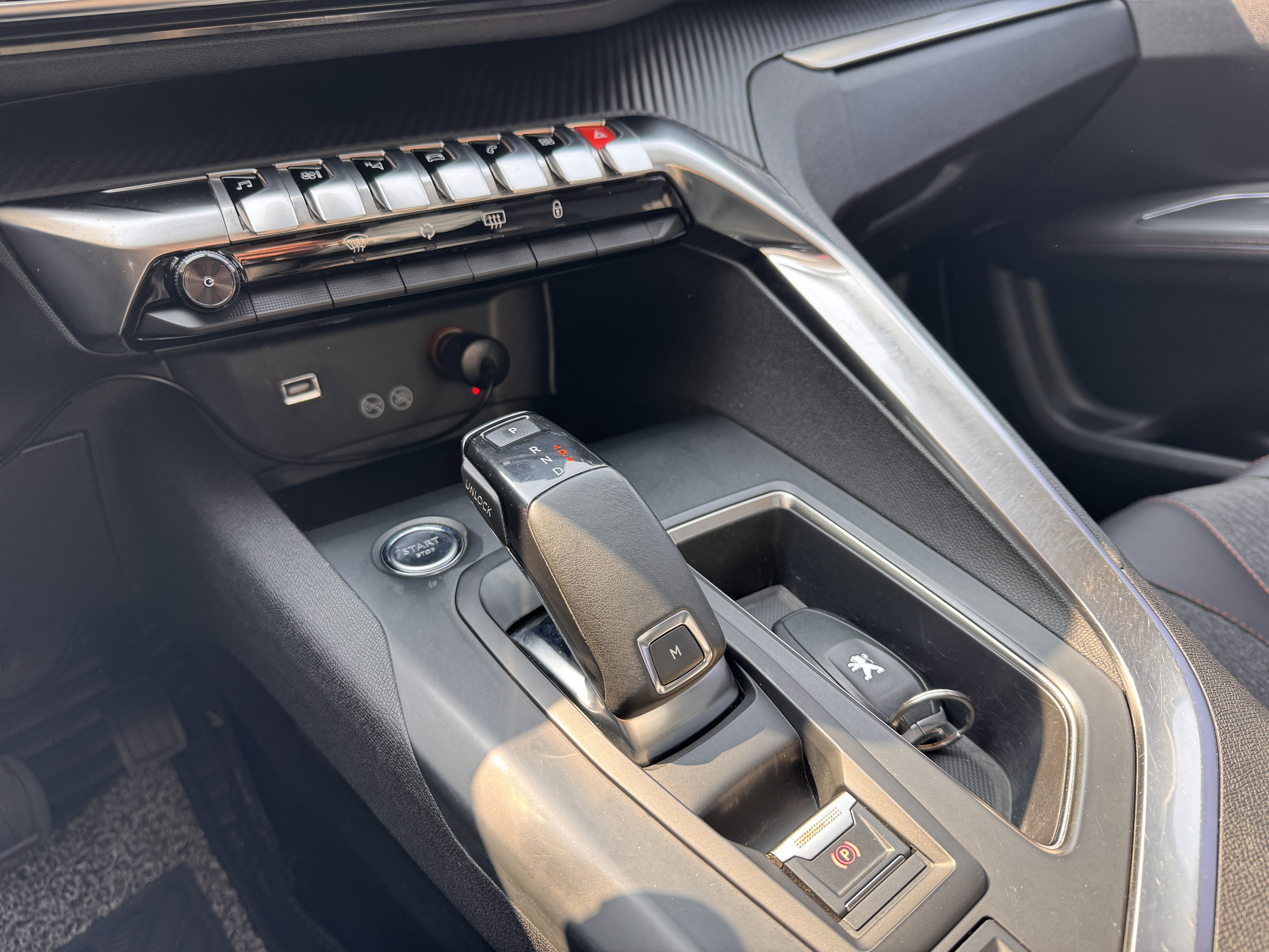 标致 标致4008 2018 汽车图片 #17