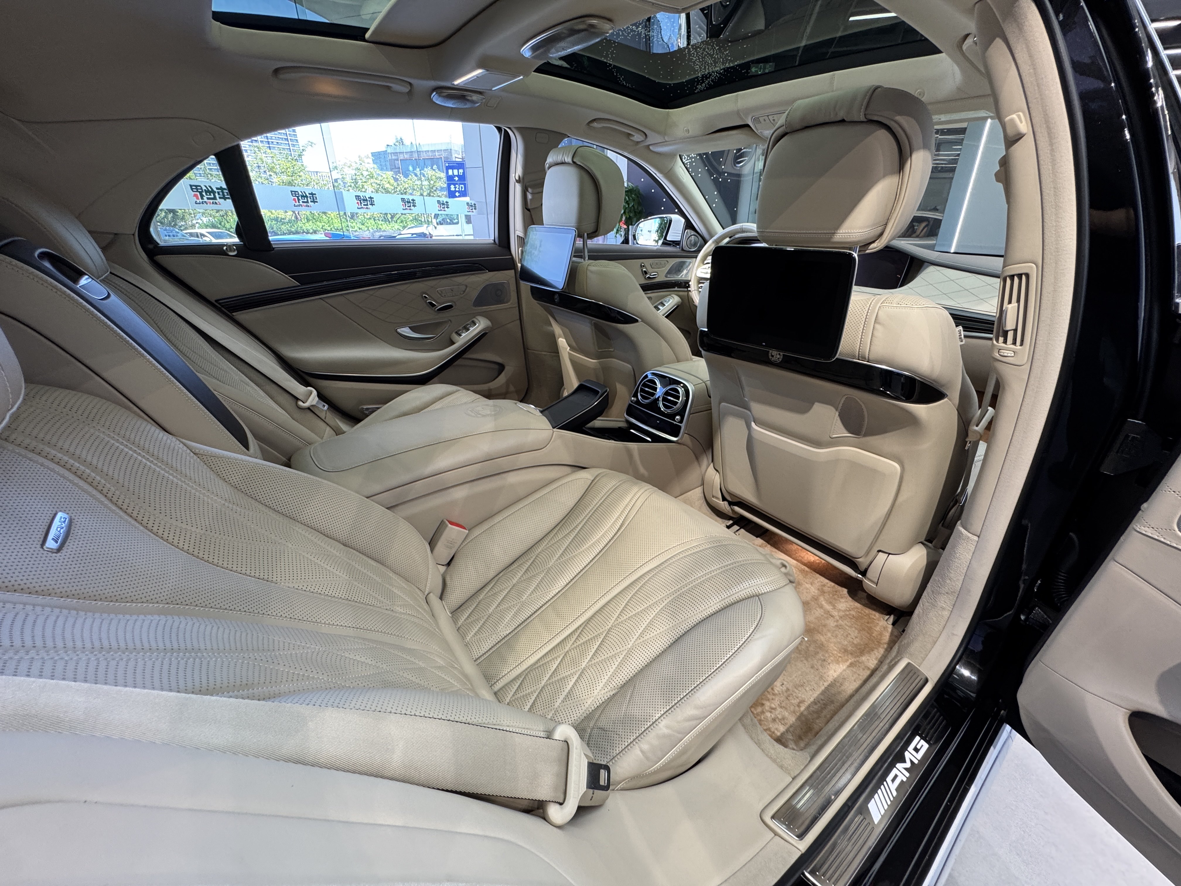 Mercedes-Benz S AMG 2018 imagen de coche #17