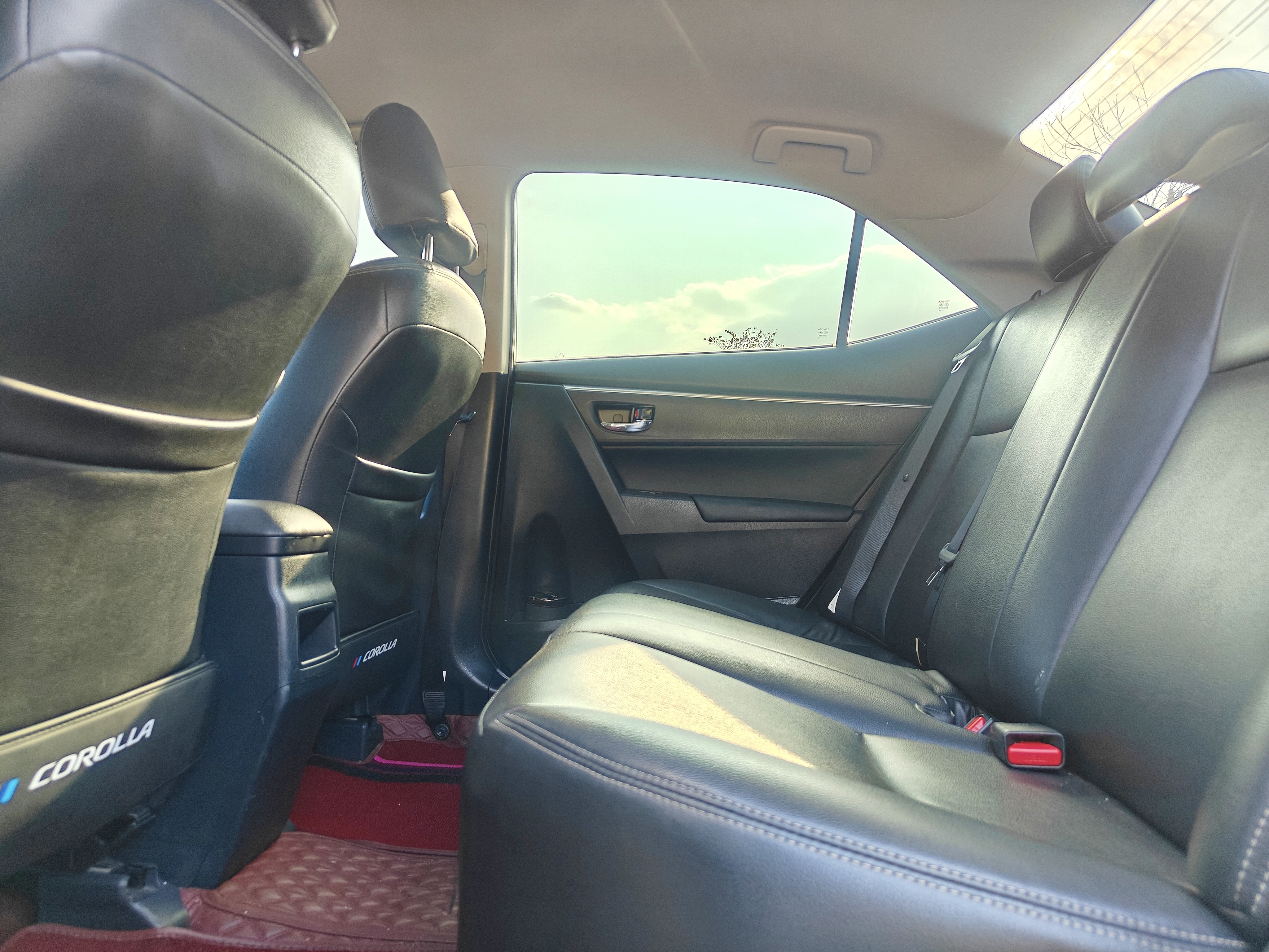Toyota Corolla 2019 #17 Toyota Corolla 2019 car image #17