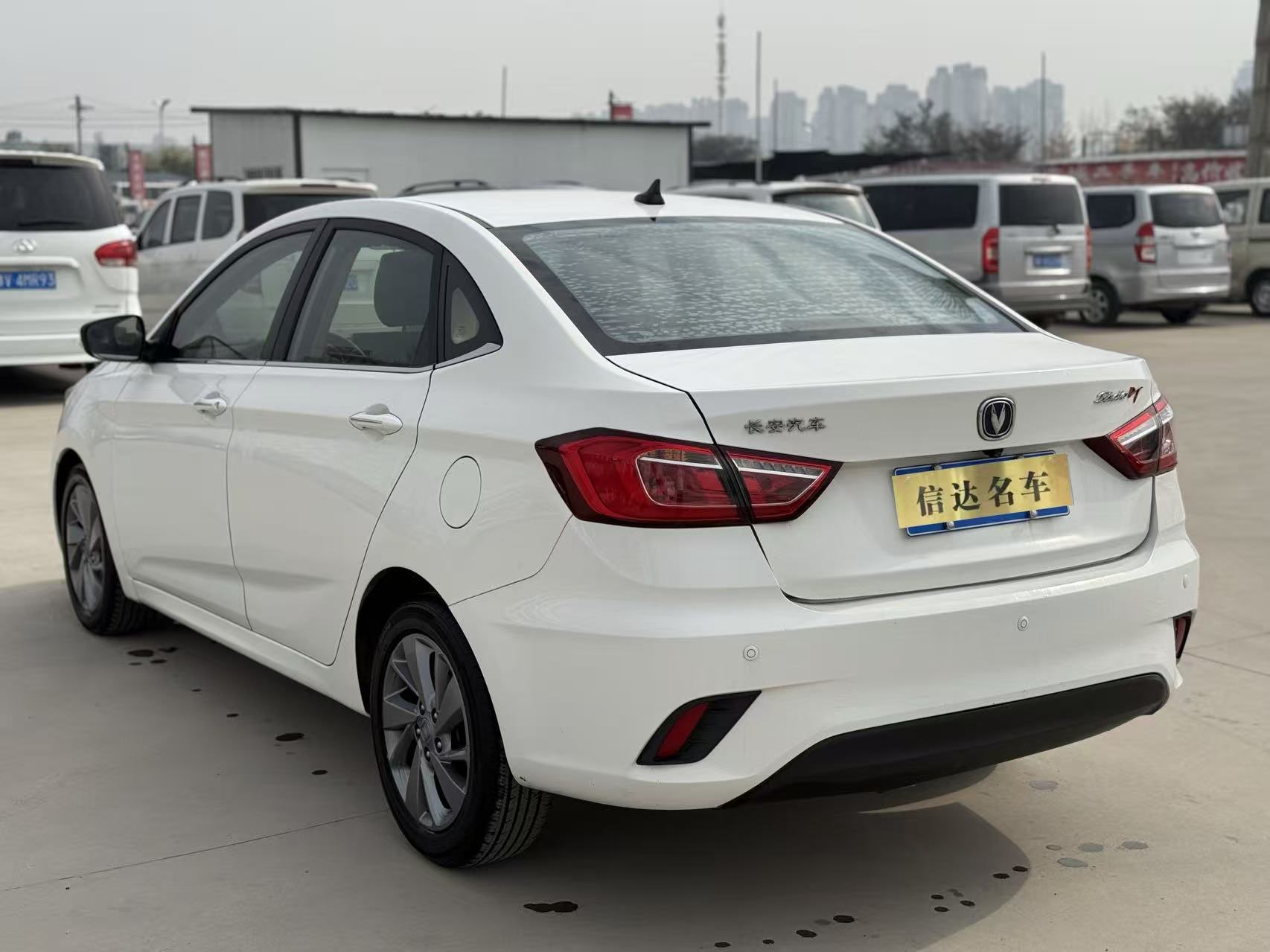 Changan Eado DT 2018 car image #17