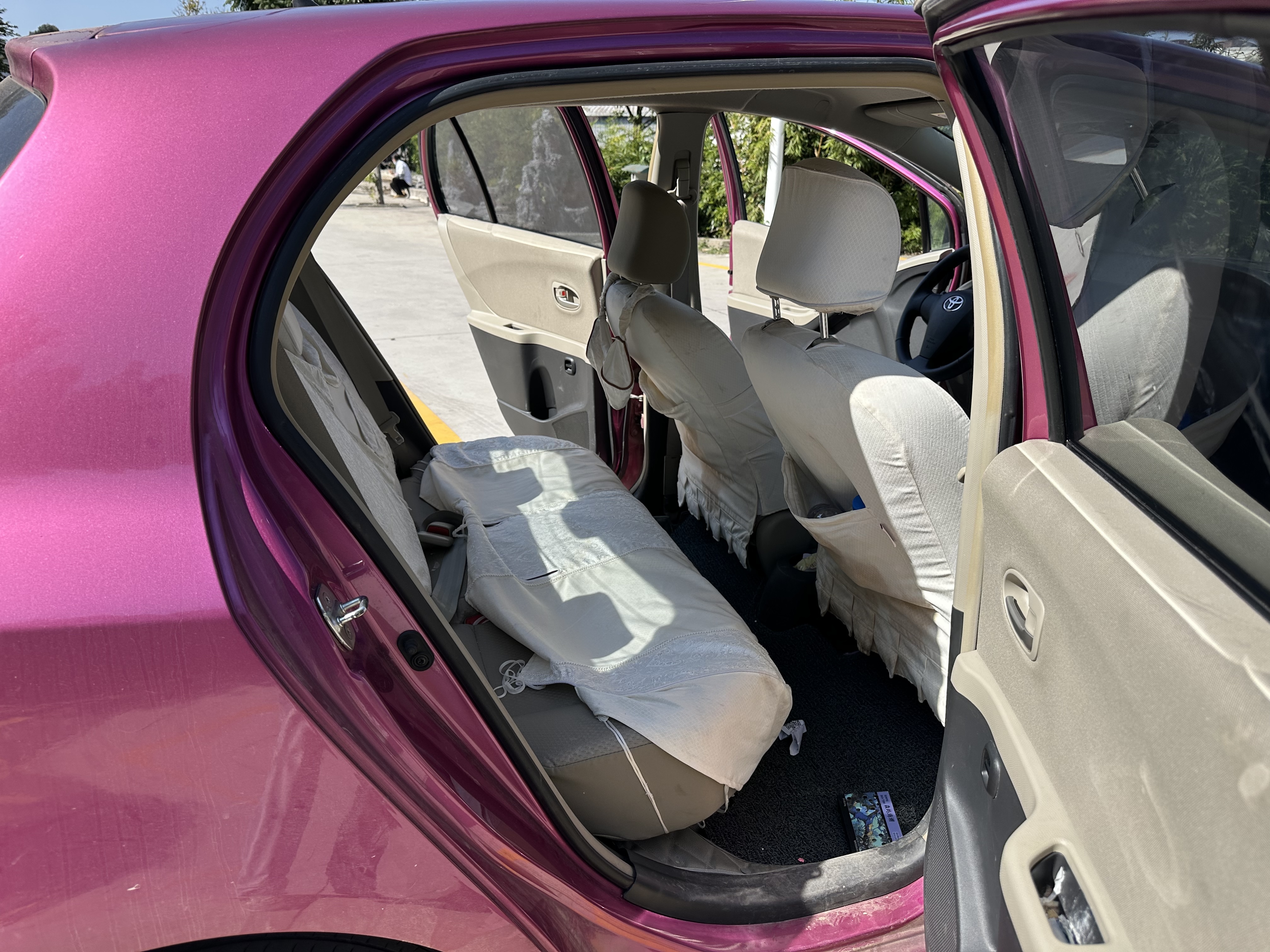 Toyota Yaris 2010 imagem de carro #17