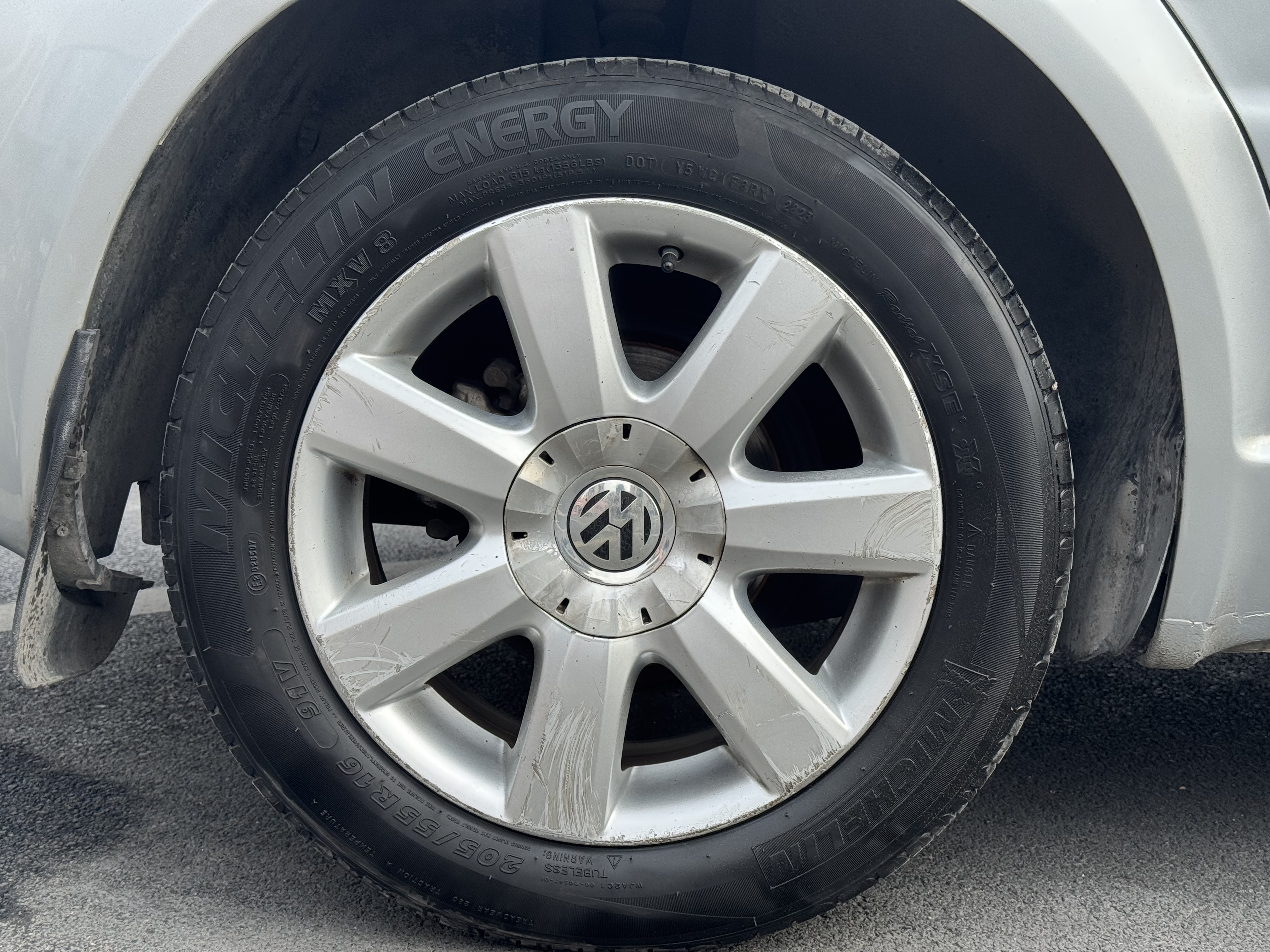 Volkswagen Passat Lingyu 2010 car image #17