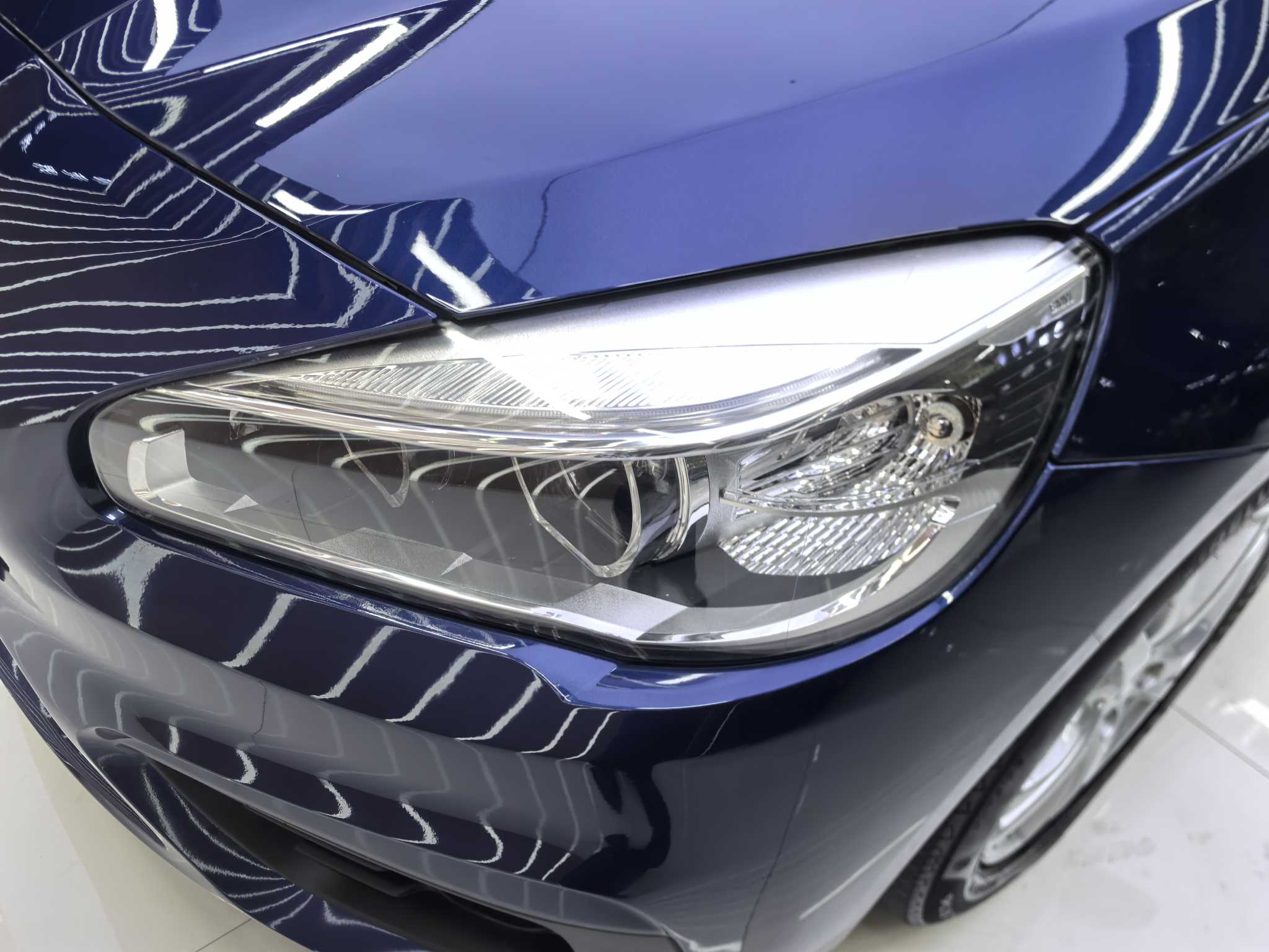 BMW 2 Series Tourer 2018 car image #17