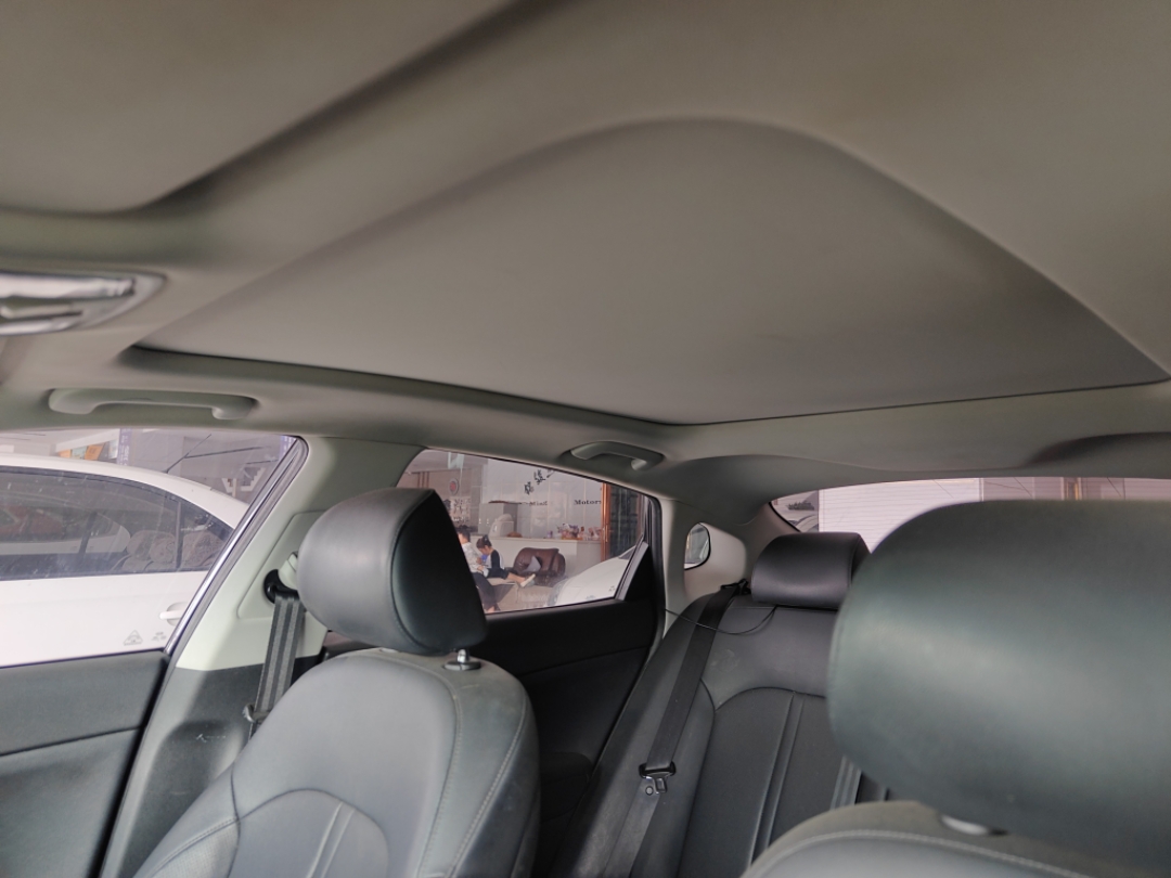 起亚 起亚K5新能源 2019 汽车图片 #17