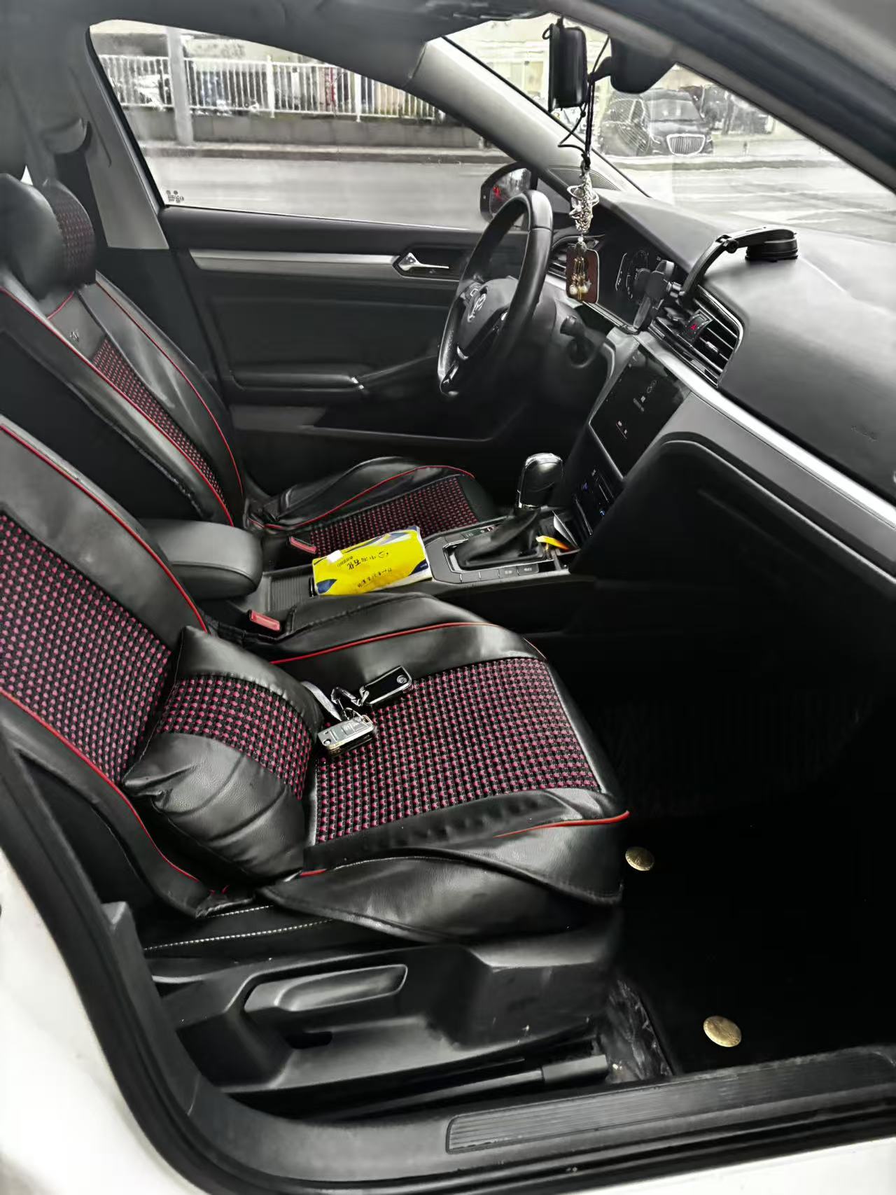 Volkswagen Lamando 2021 imagem de carro #17