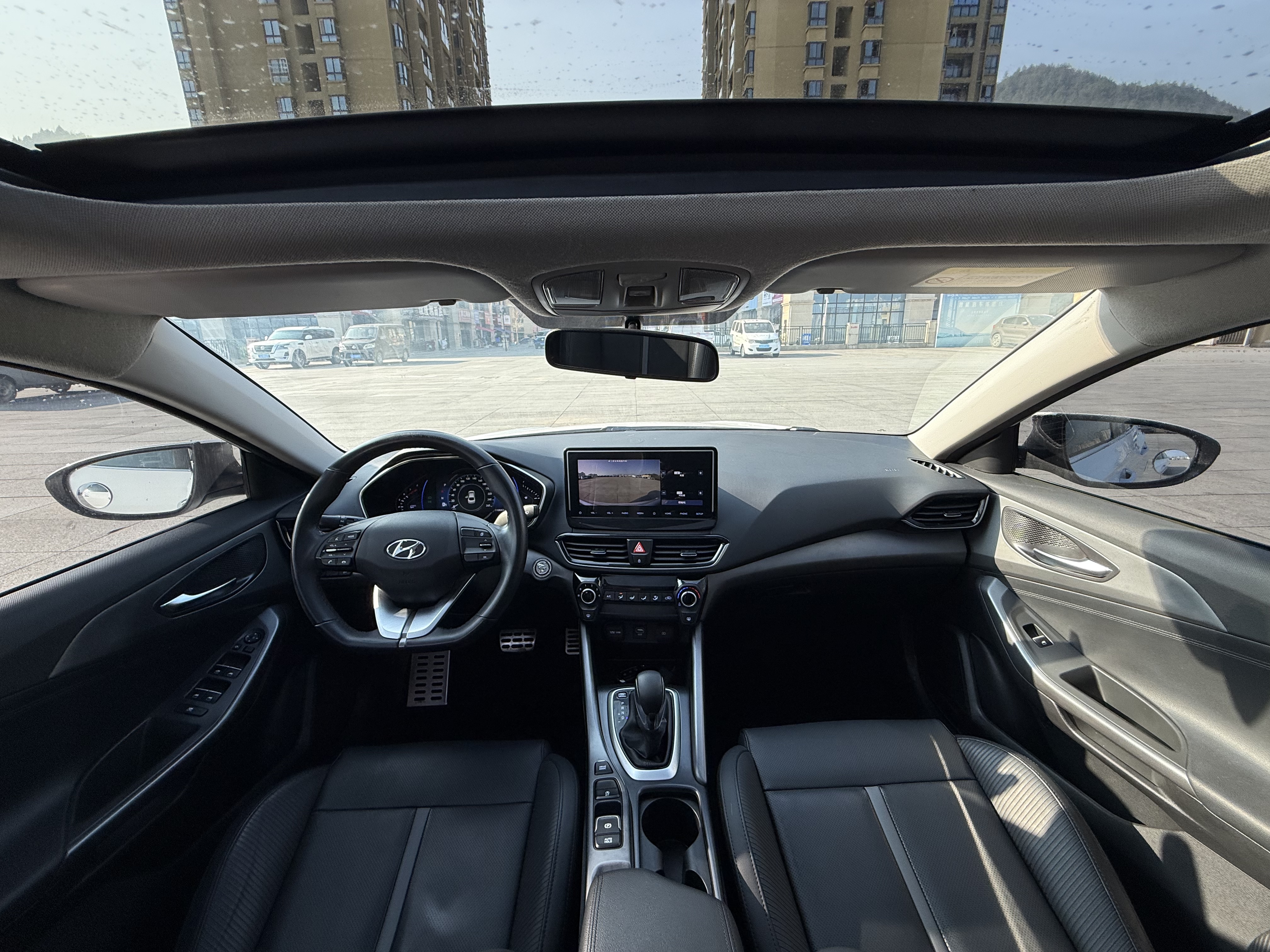 Hyundai Lafesta 2019 #17 Hyundai Lafesta 2019 car image #17