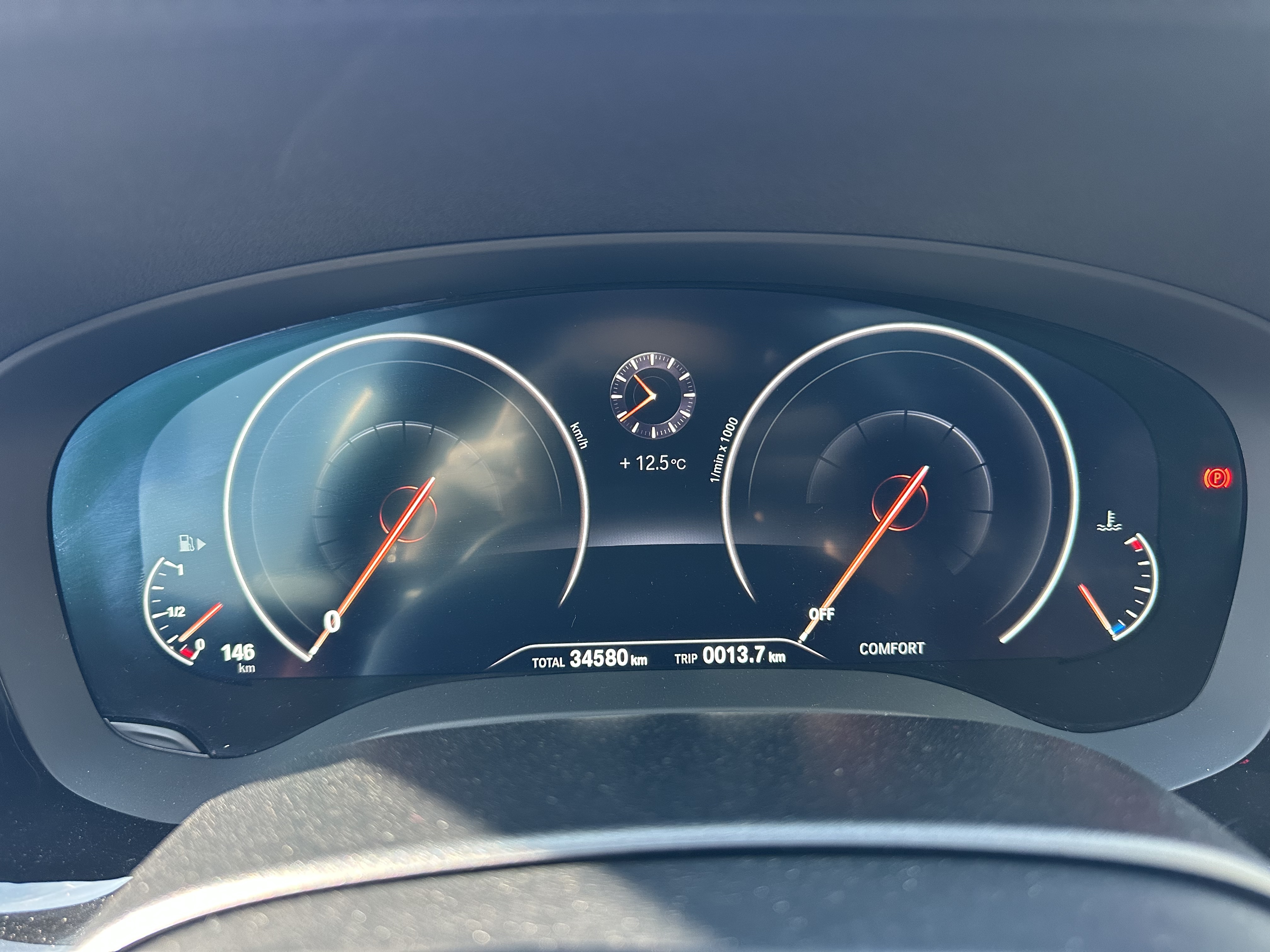 BMW 5 Series 2019 car image #17