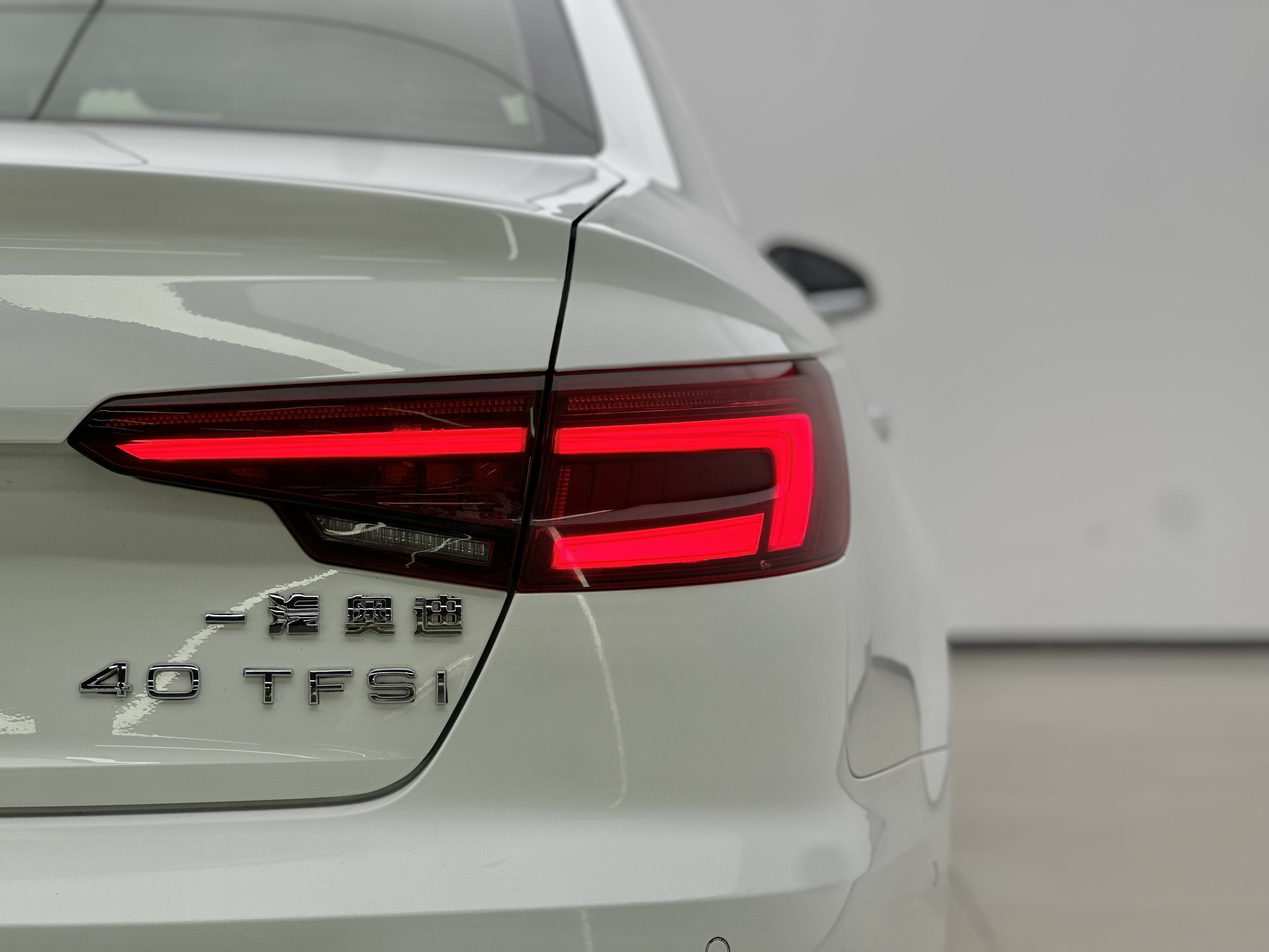 Audi A4L 2019 #17 Audi A4L 2019 car image #17