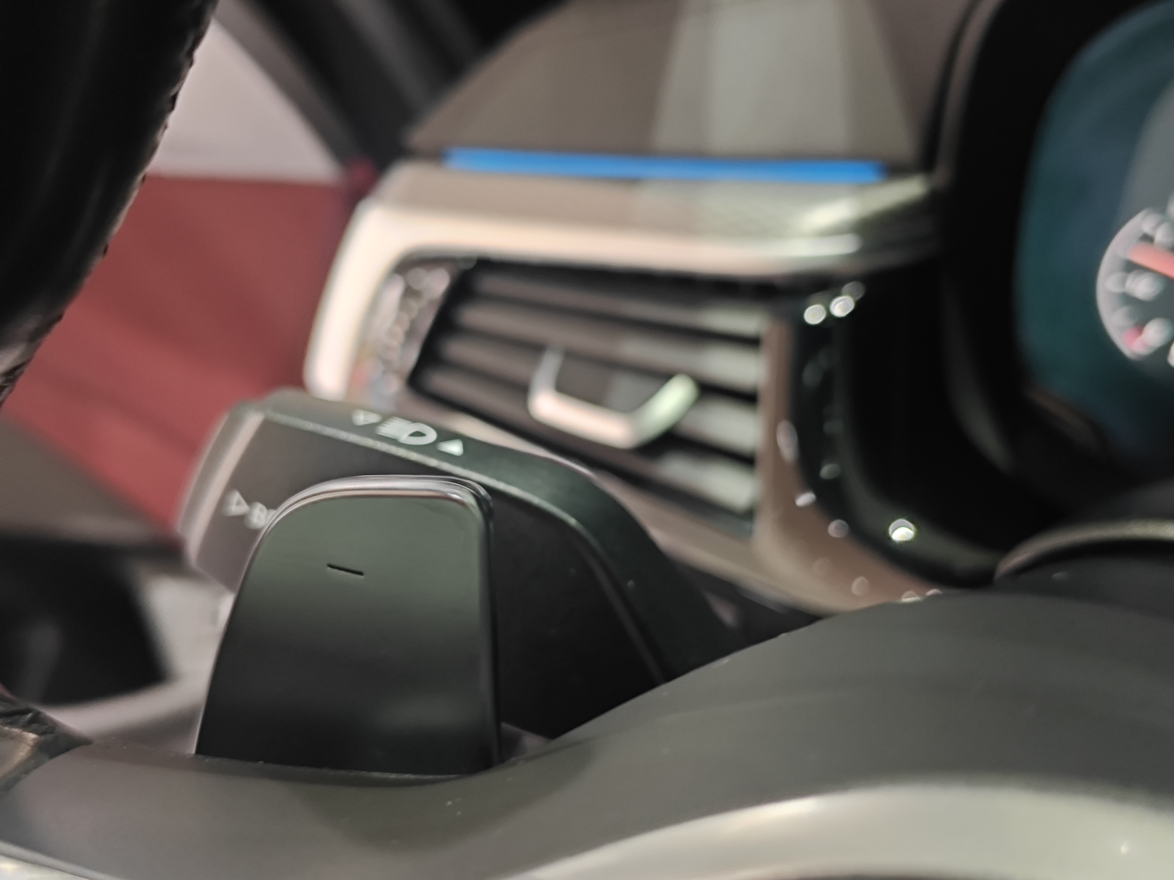 BMW 5 Series 2019 #17 BMW 5 Series 2019 car image #17