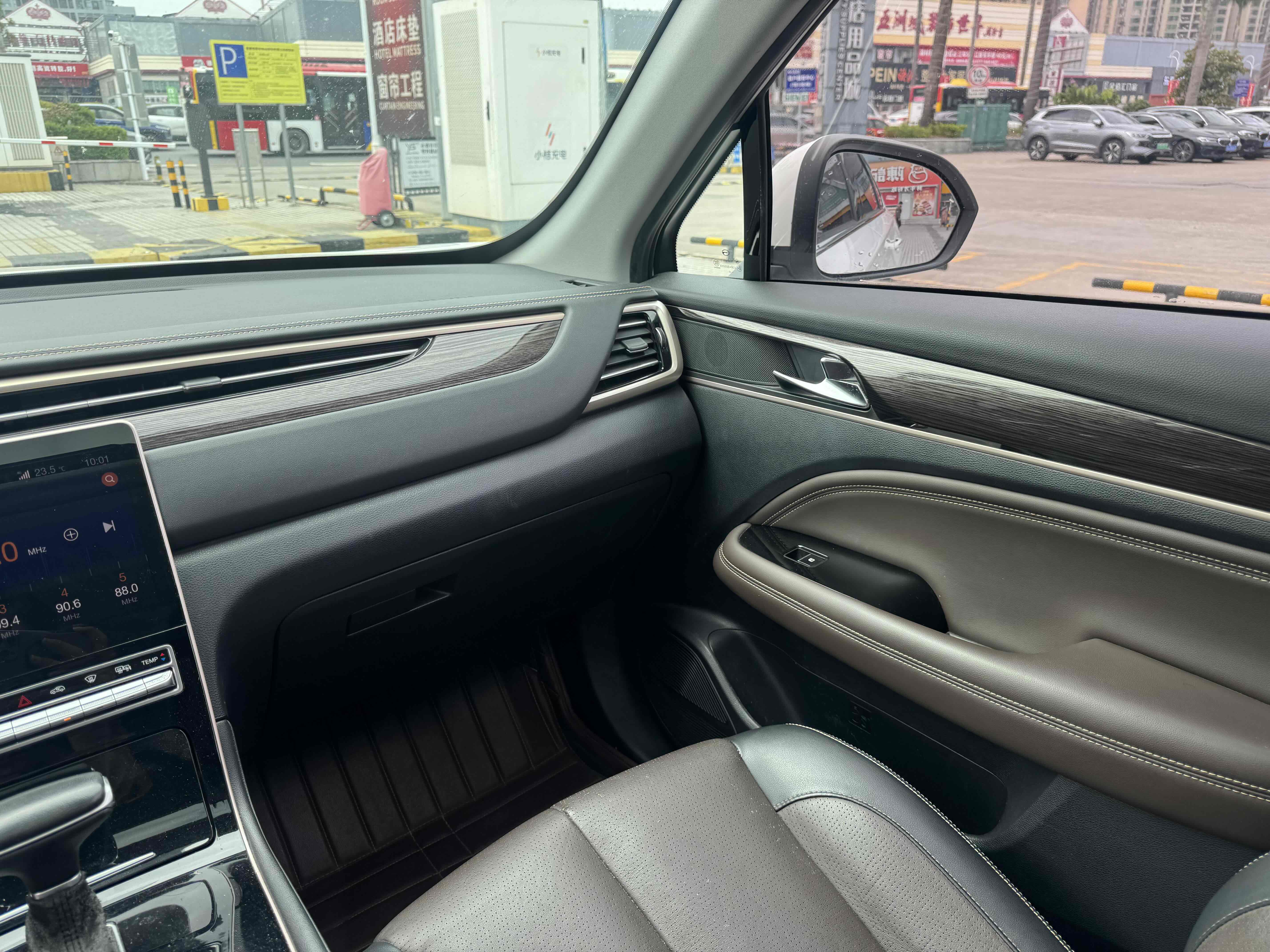 GAC Trumpchi GS5 2019 car image #17