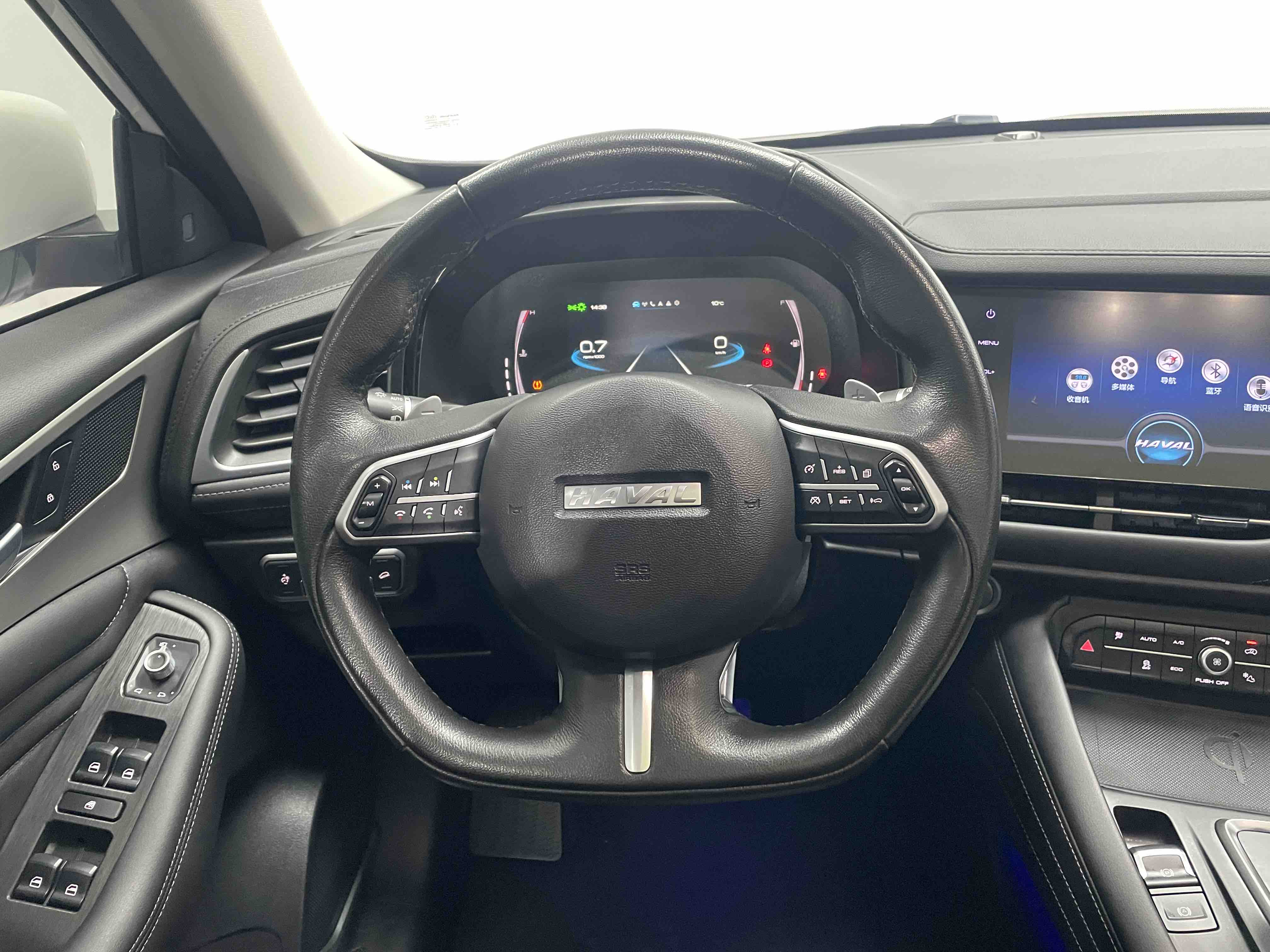 Haval F7 2019 car image #17