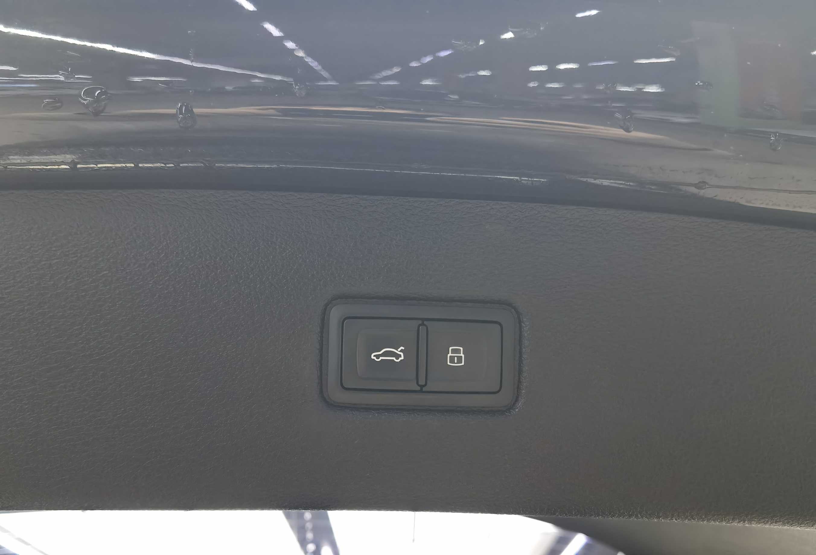 Audi Q7 New Energy 2020 car image #17