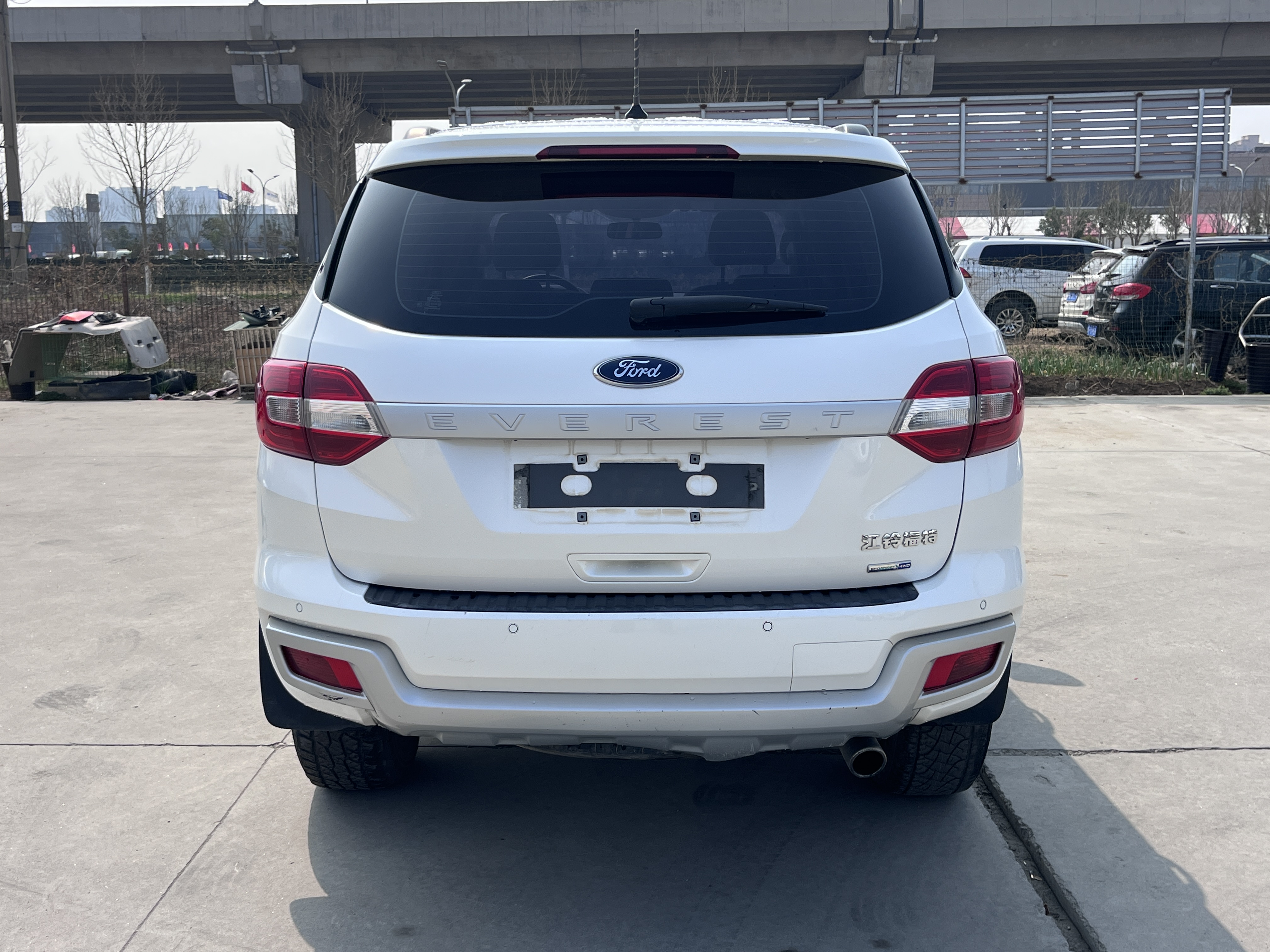 Ford Everest 2019 car image #17