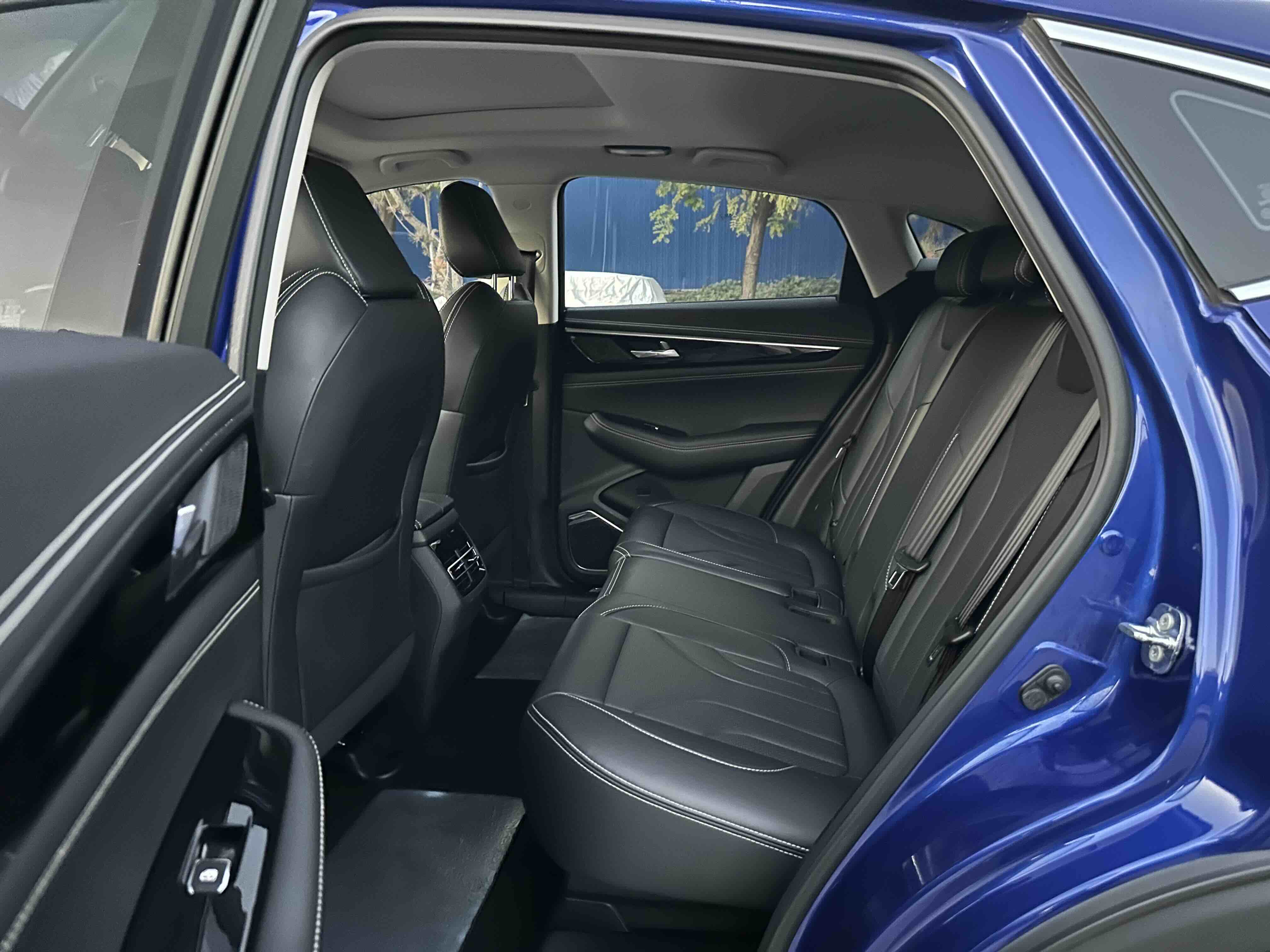 Changan CS85 Coupe 2019 car image #17