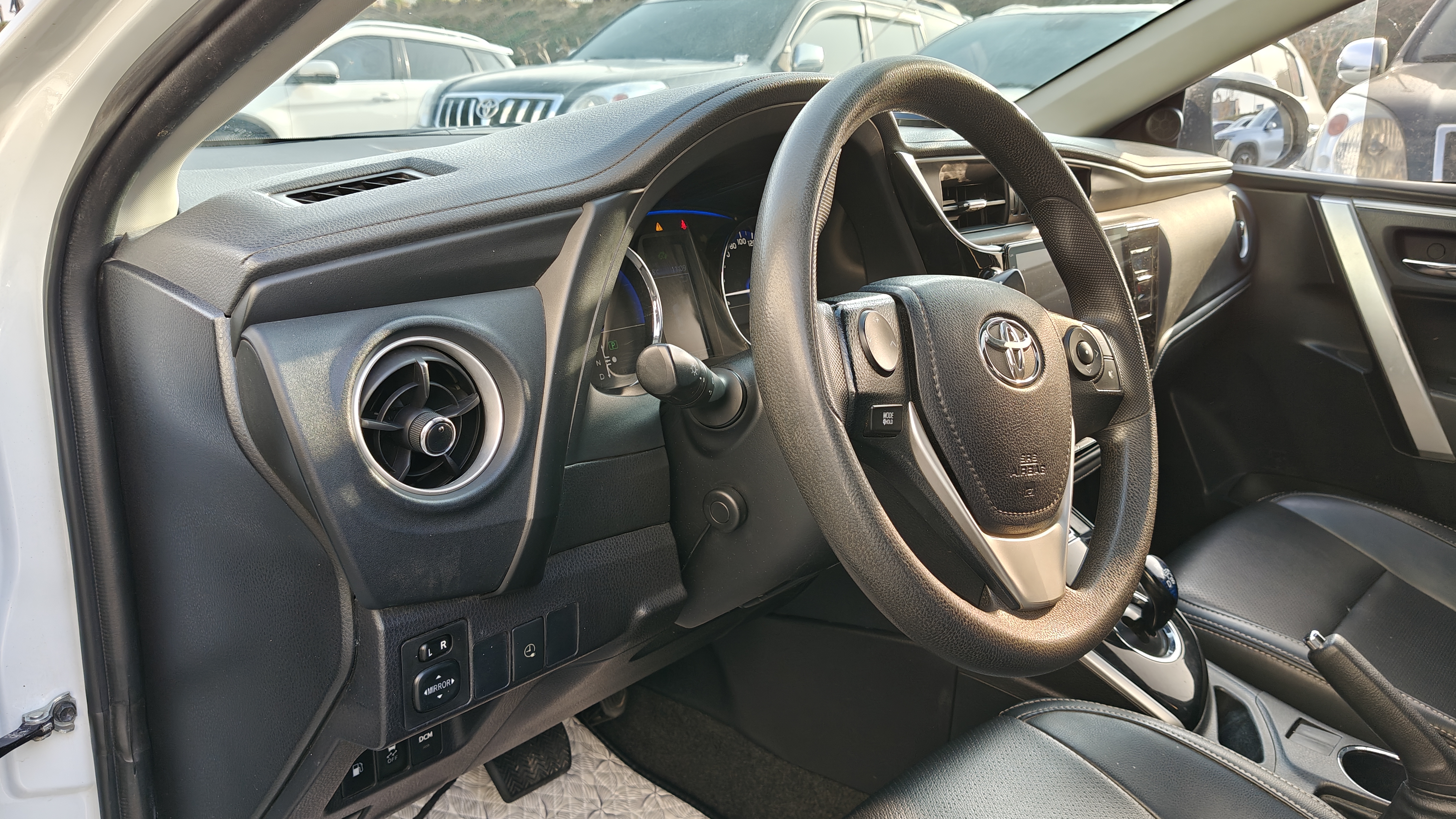 Toyota Corolla Hybird E+ 2020 immagine di auto #17