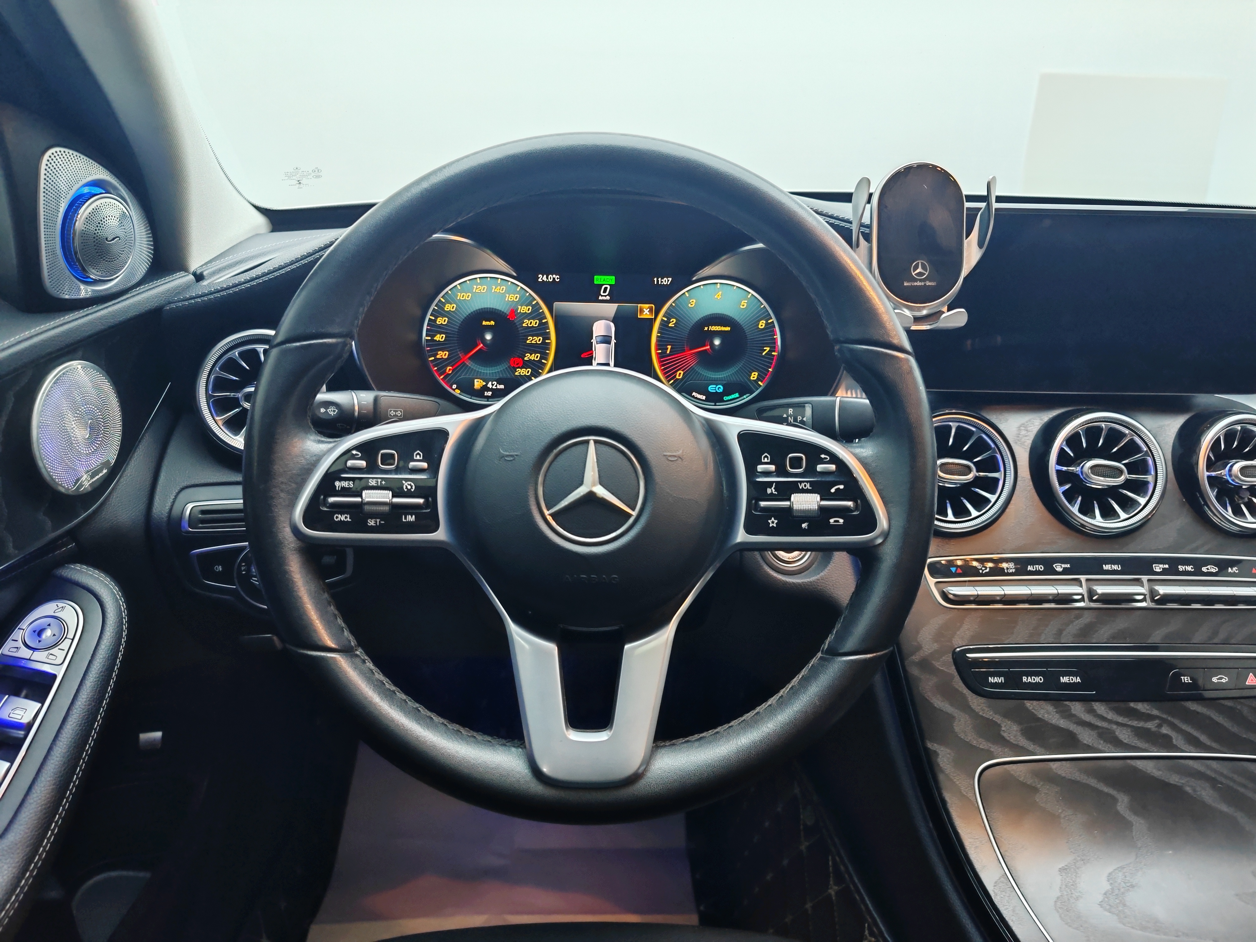 Mercedes-Benz C Class 2019 #17 Mercedes-Benz C Class 2019 car image #17