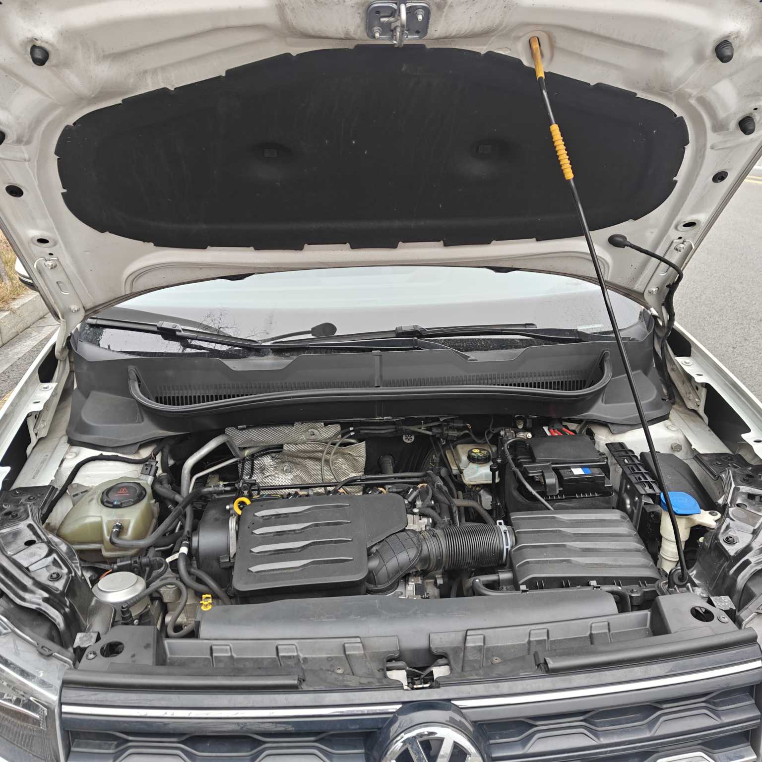 Volkswagen T-Cross 2020 car image #17