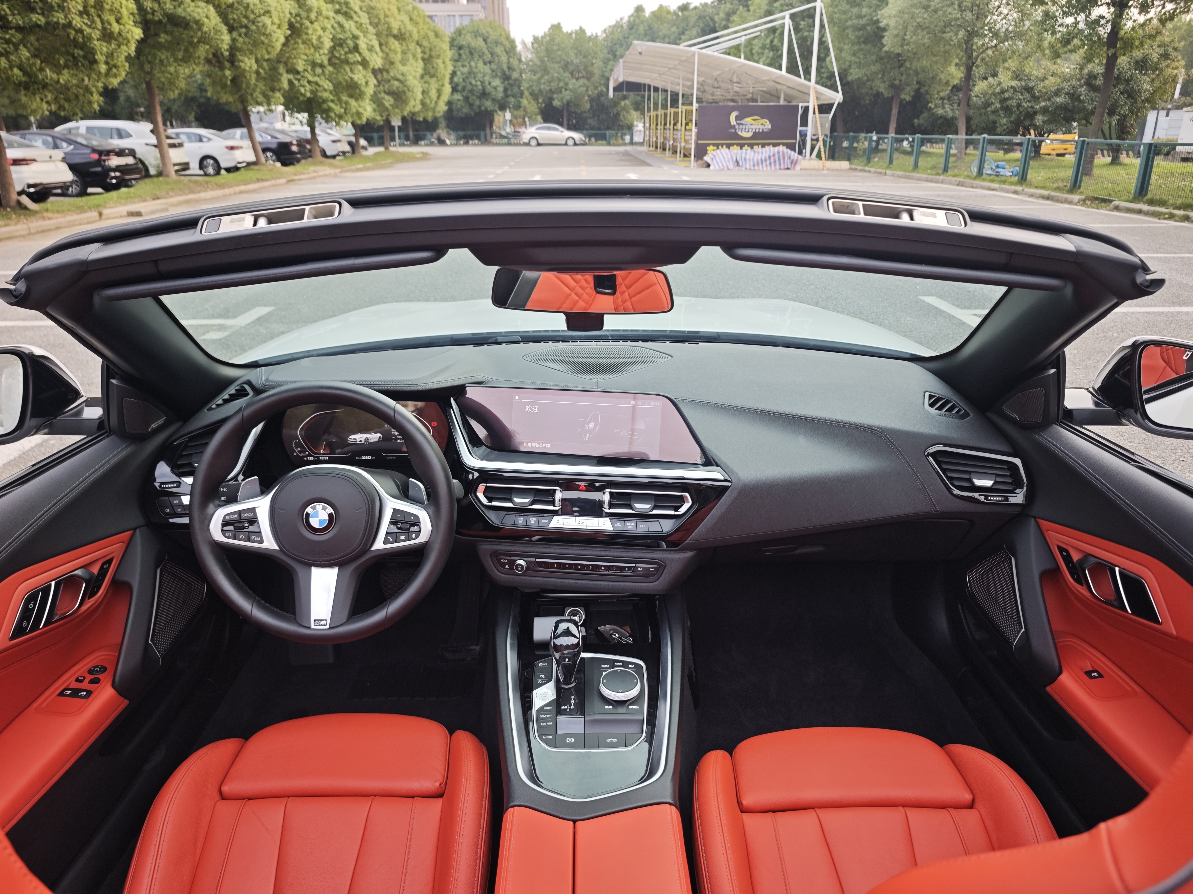 BMW Z4 M40i 2021 car image #17