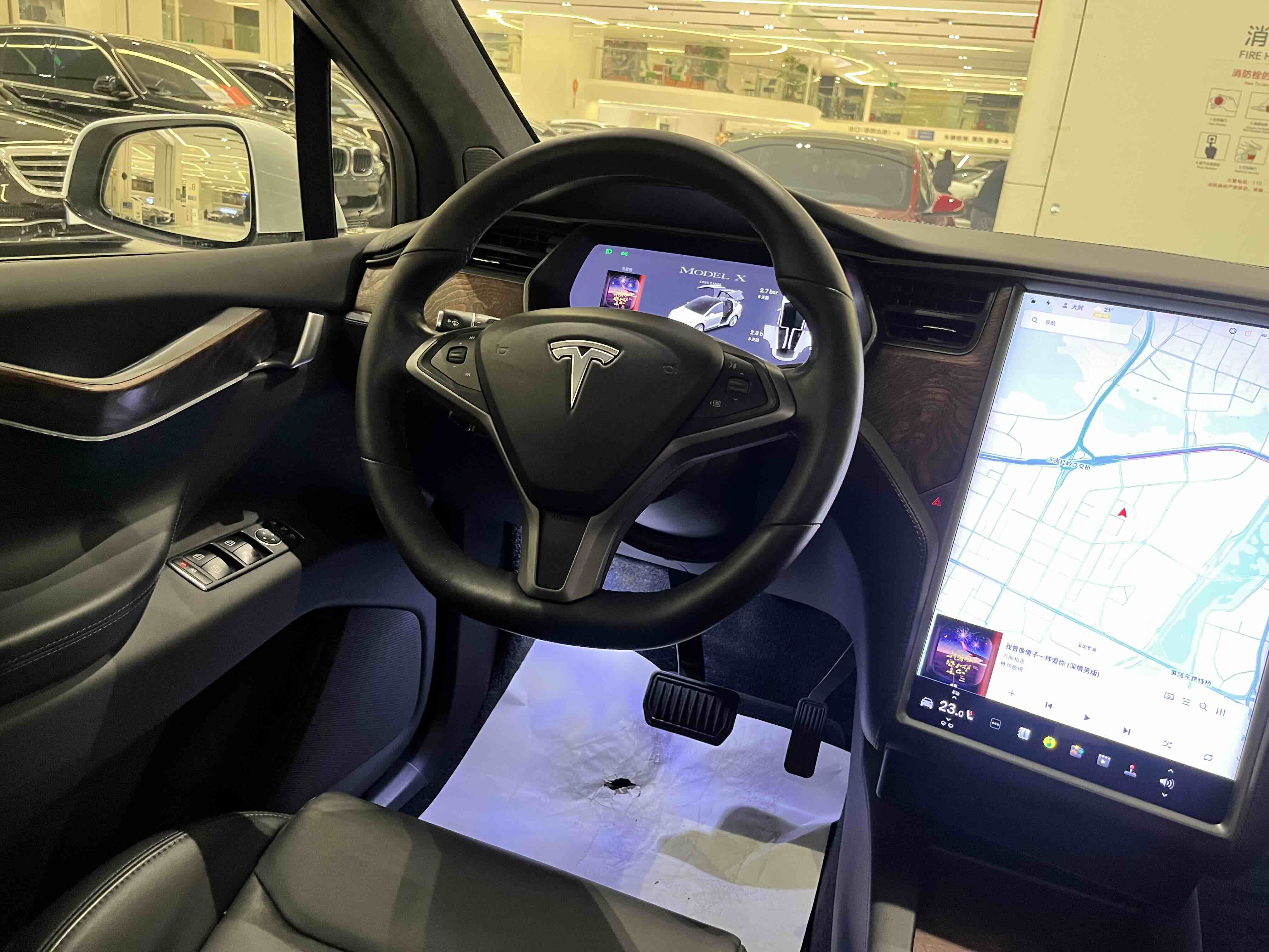 特斯拉 Model X 2020 汽车图片 #17