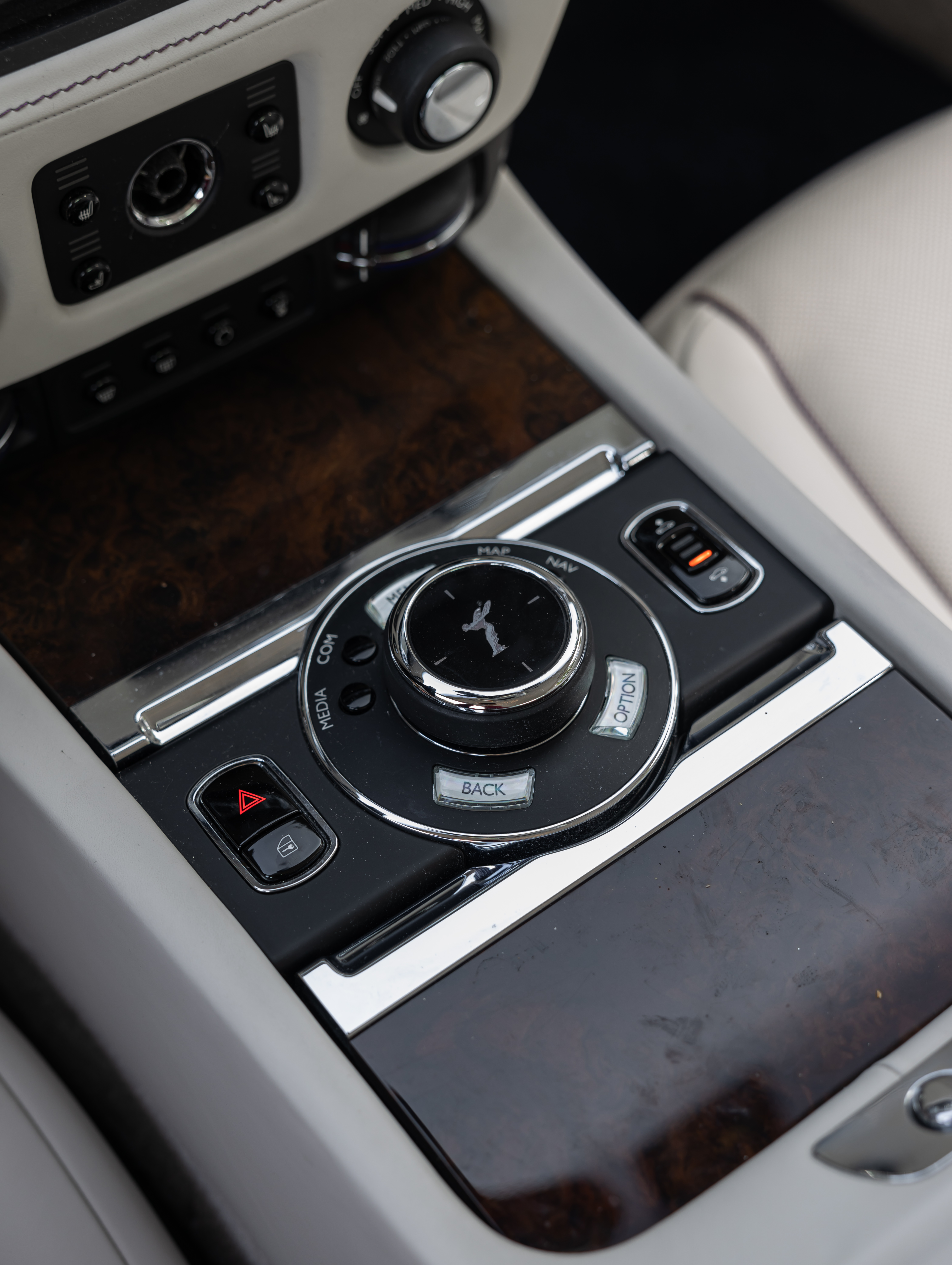 劳斯莱斯 魅影 2018 汽车图片 #17