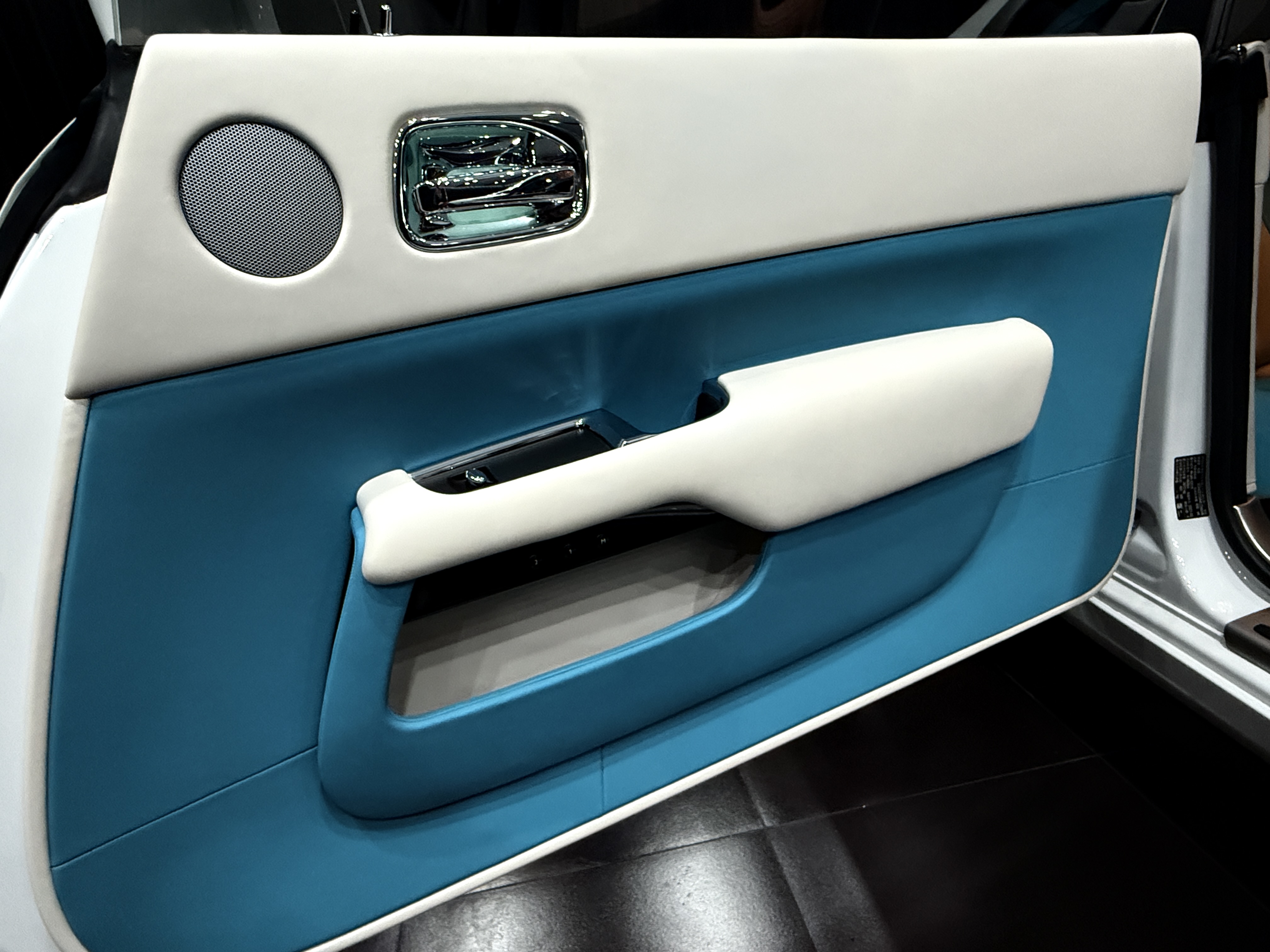 Rolls-Royce Wraith 2021 car image #17