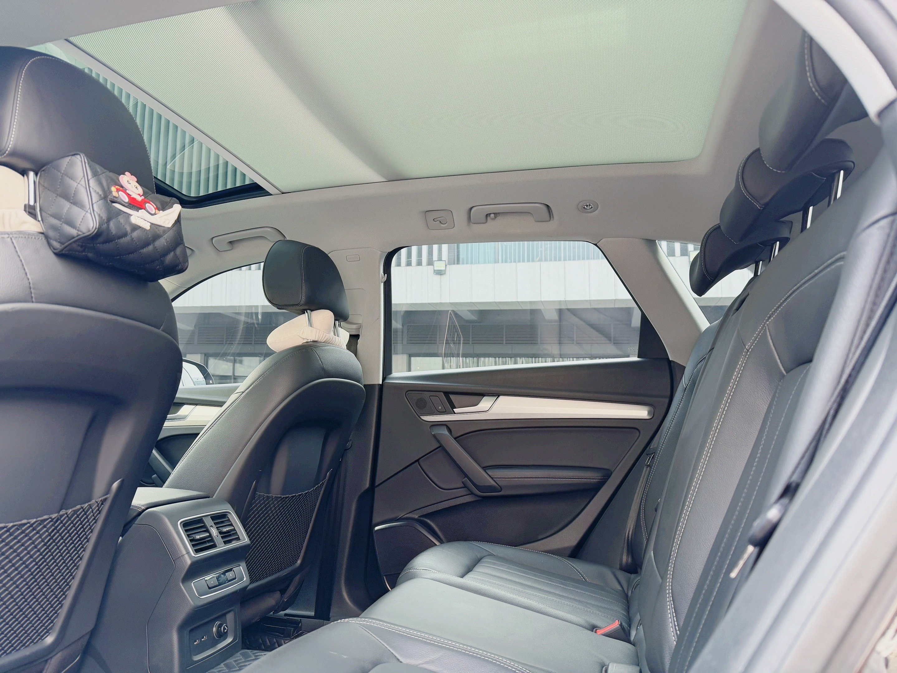 Audi Q5L 2020 car image #17