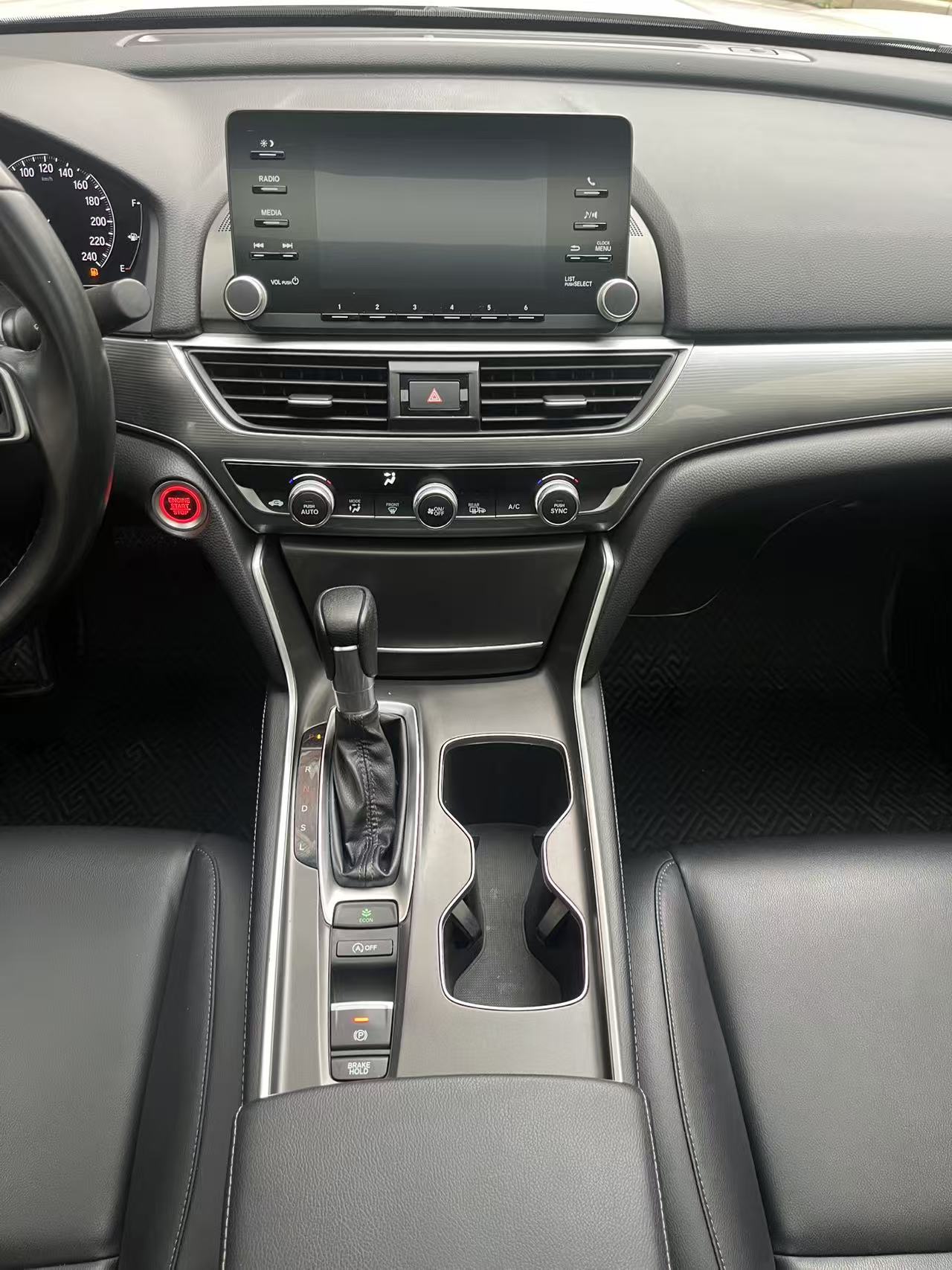 Honda Accord 2019 immagine di auto #17