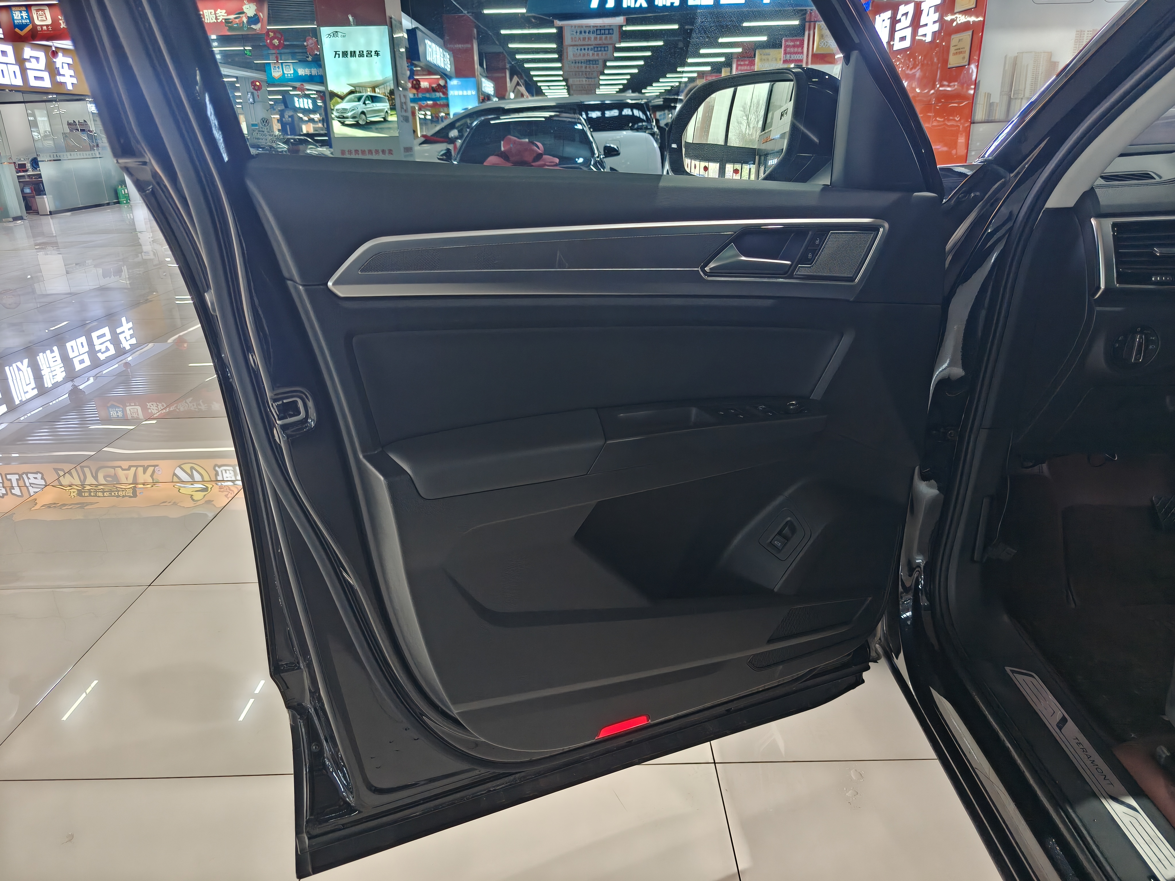 Volkswagen Teramont 2020 car image #17