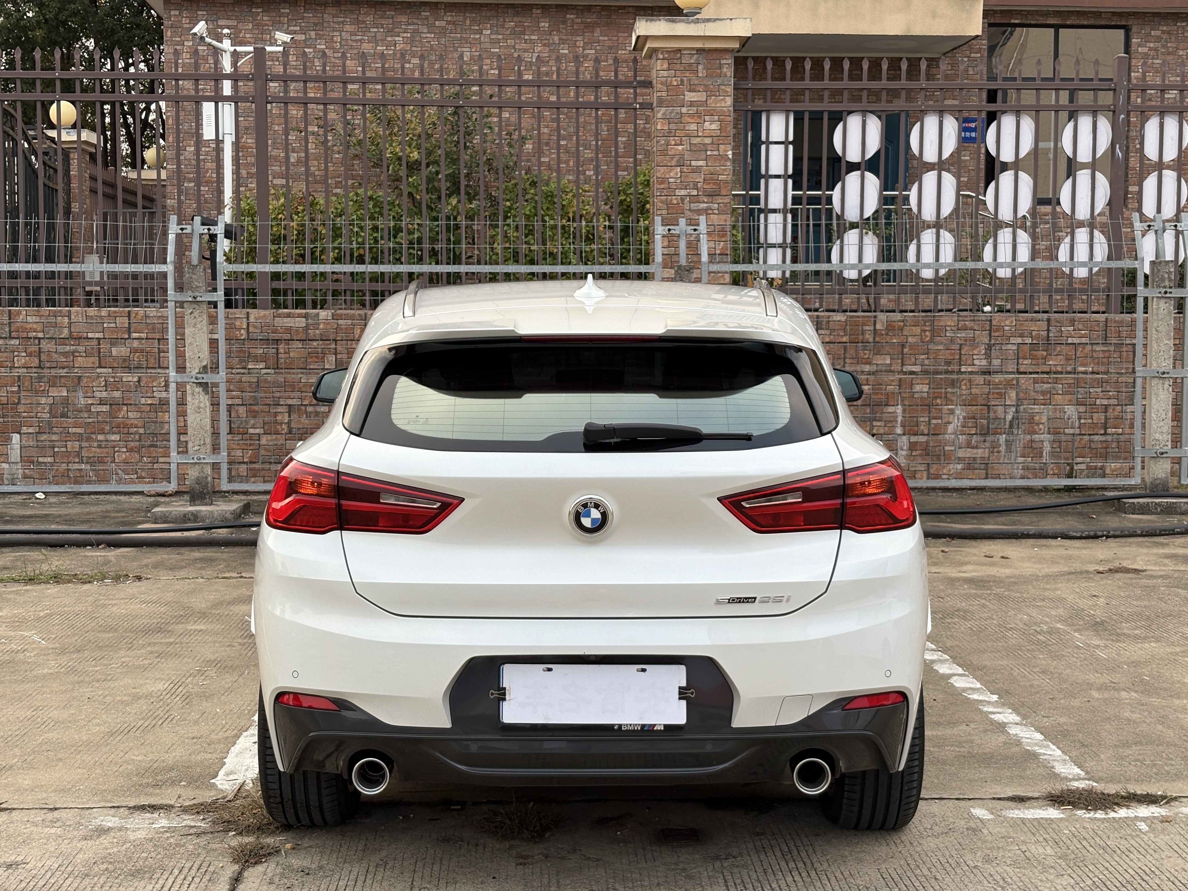 BMW X2 2020 car image #17