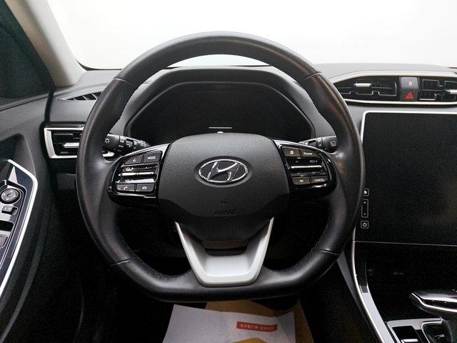 Hyundai ix25 2020 صورة سيارة #17